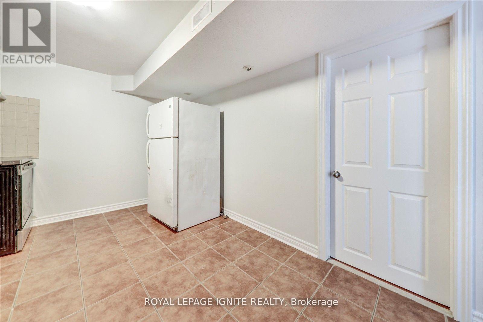 Bsmt - 16 Sophia Road, Markham, Ontario  L3S 3W9 - Photo 14 - N12883700