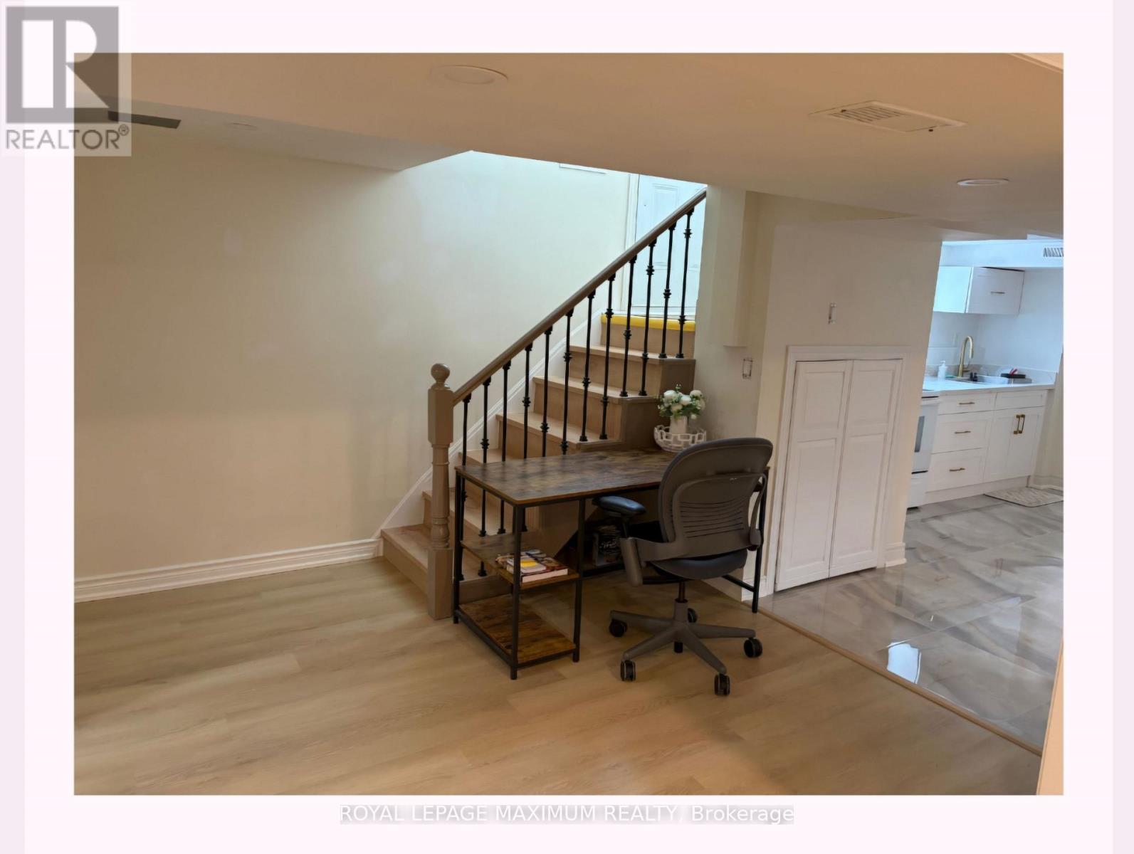 Basement - 121 Bolton Avenue, Newmarket, Ontario L3Y 2X3 - Photo 2 - N12883720