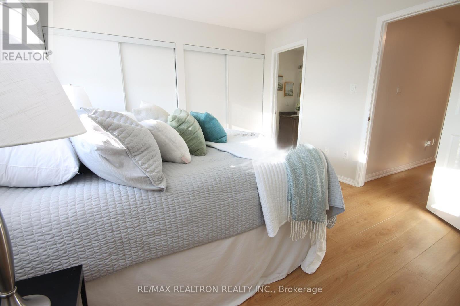 70 Commonwealth Road, Barrie, Ontario  L4M 0C9 - Photo 18 - S12883710