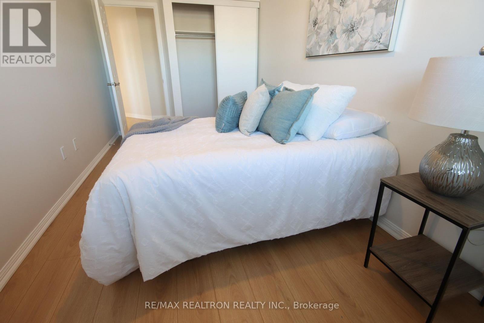 70 Commonwealth Road, Barrie, Ontario  L4M 0C9 - Photo 28 - S12883710