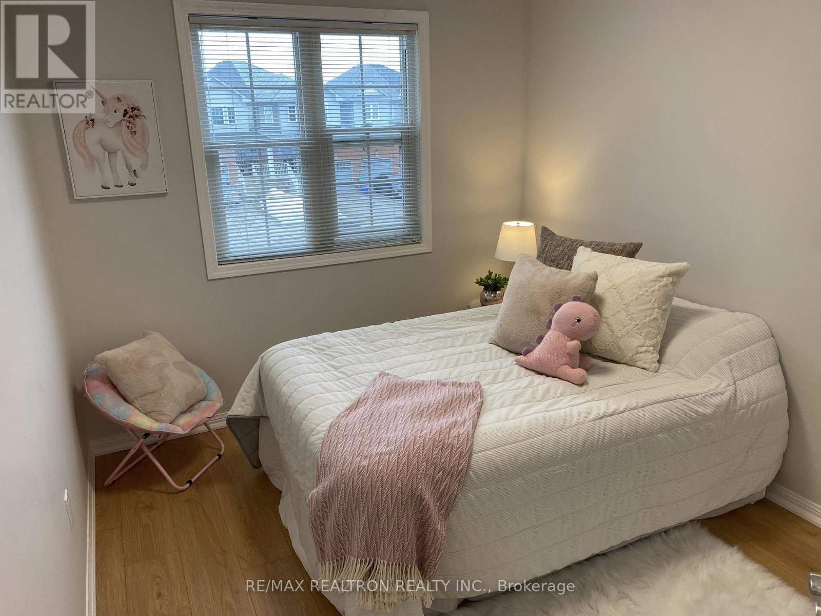 70 Commonwealth Road, Barrie, Ontario  L4M 0C9 - Photo 31 - S12883710