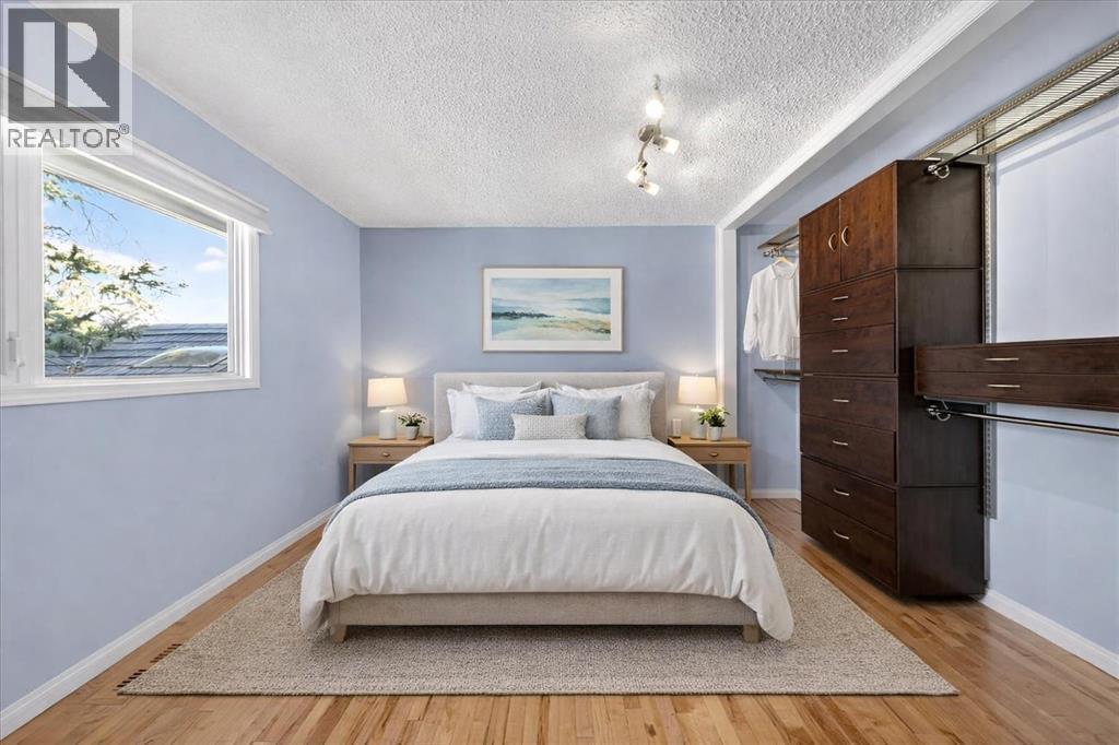 215 Pinegrove Close Ne, Calgary, Alberta  T1Y 1L4 - Photo 16 - A2292033