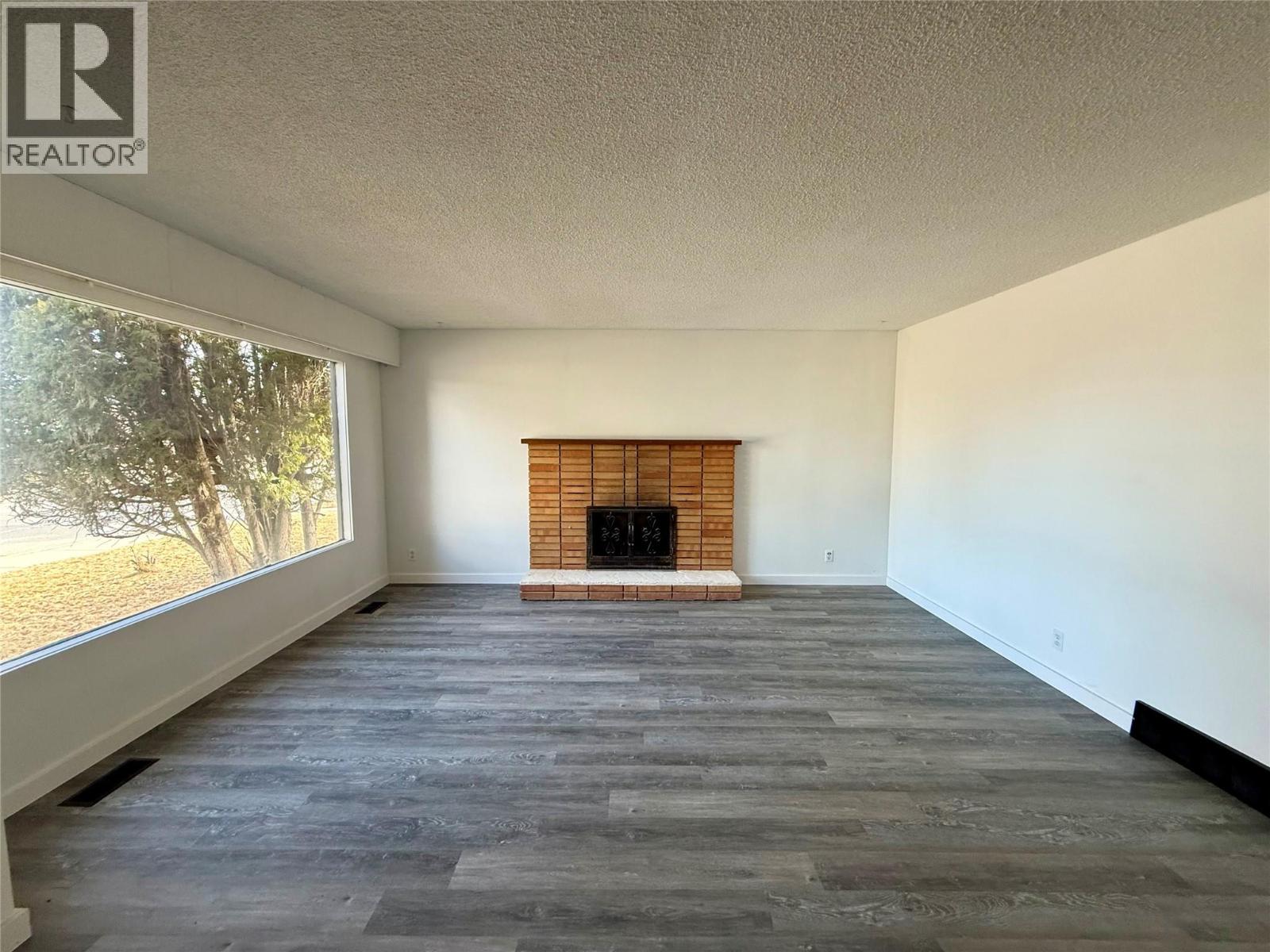 313 11th Street S, Cranbrook, British Columbia  V1C 1V1 - Photo 8 - 10379437