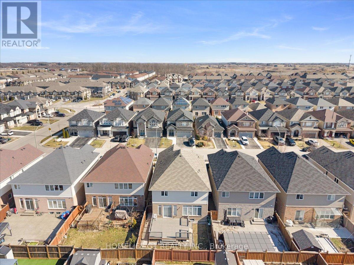 16 Weathering Heights, Hamilton, Ontario  L8J 0E7 - Photo 45 - X12875814