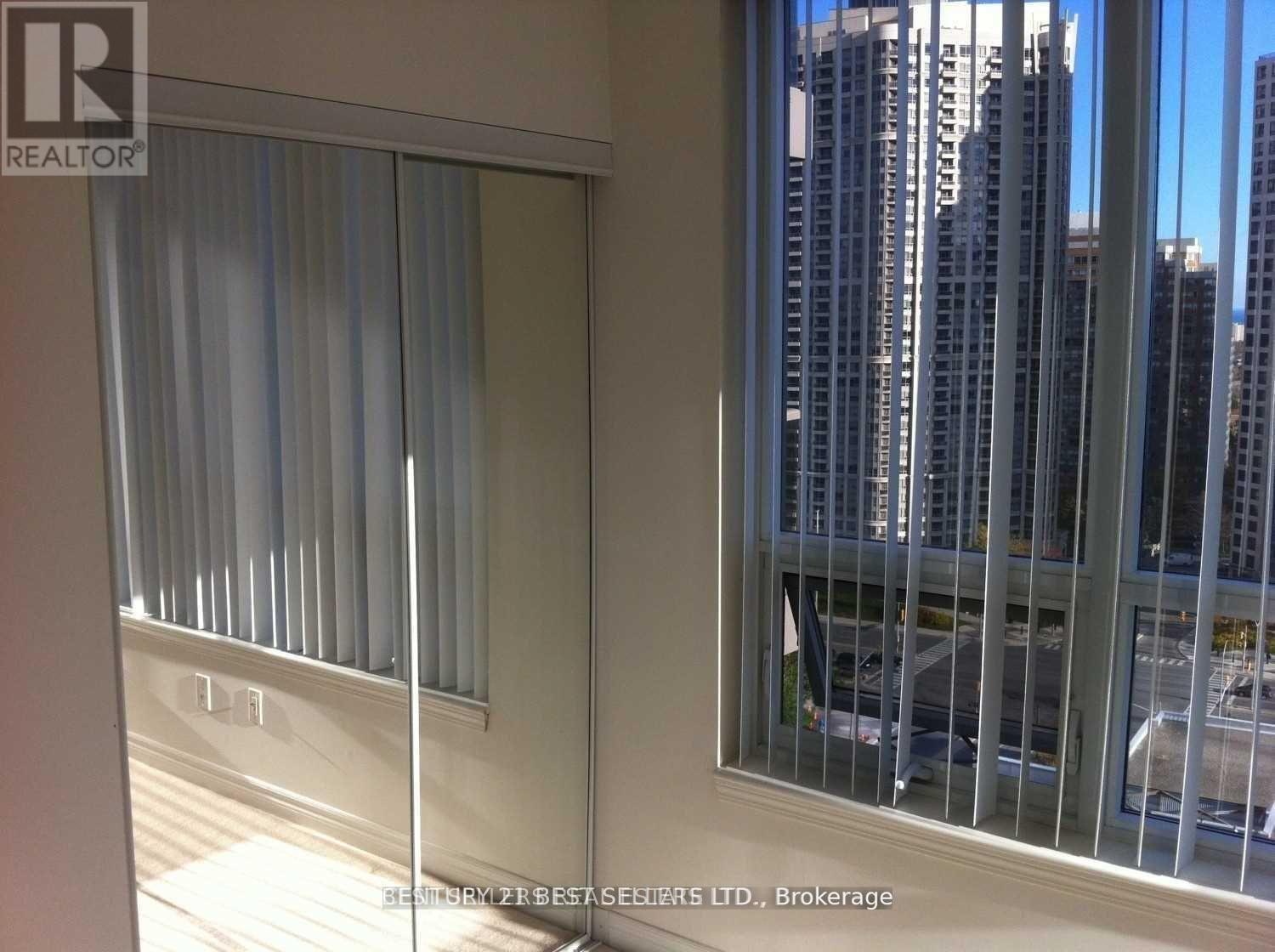 1802 - 4080 Living Arts Drive, Mississauga, Ontario  L5B 4N3 - Photo 15 - W12671768