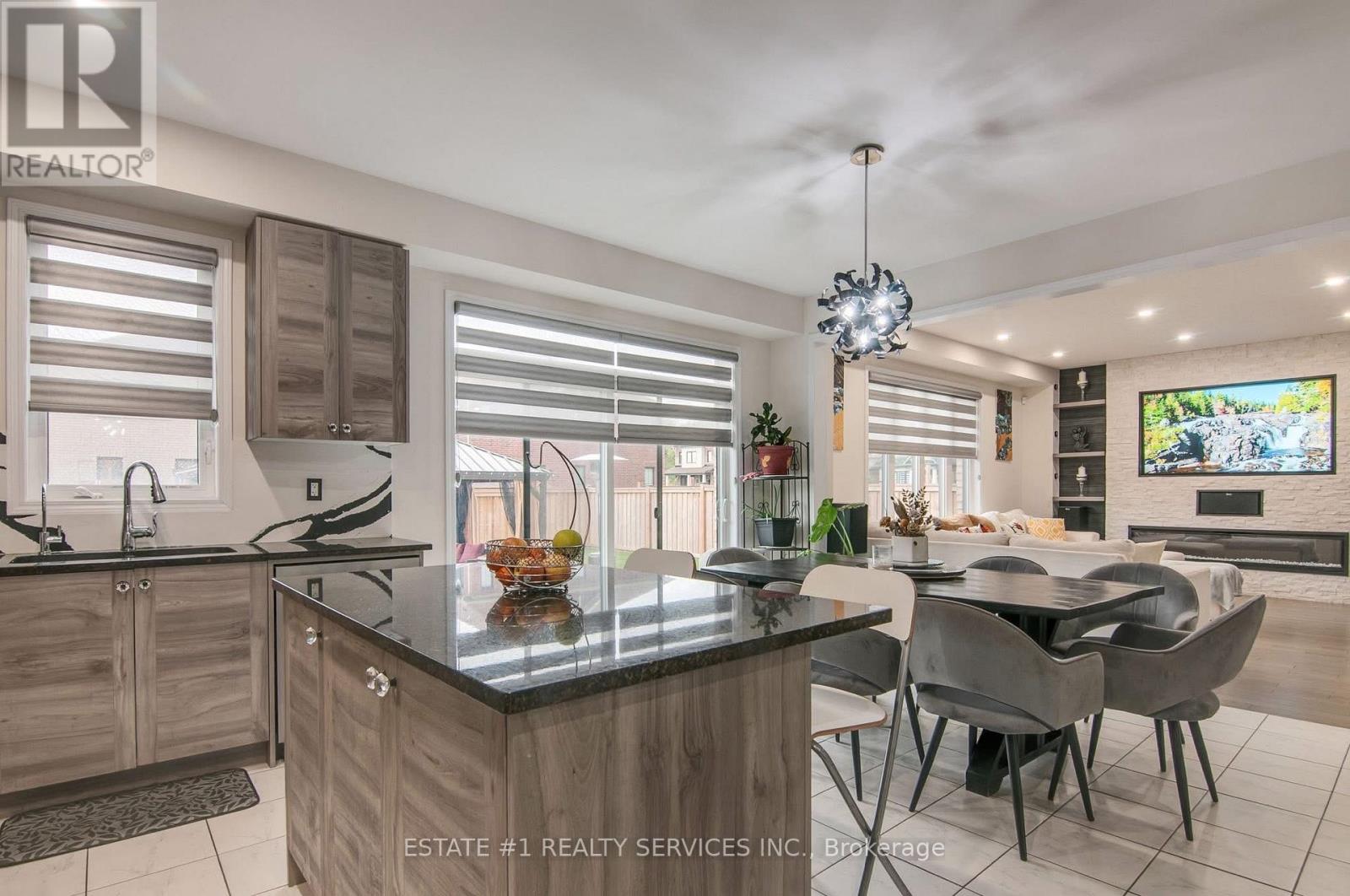 59 July Avenue, Hamilton, Ontario  L8J 0M4 - Photo 11 - X12883686