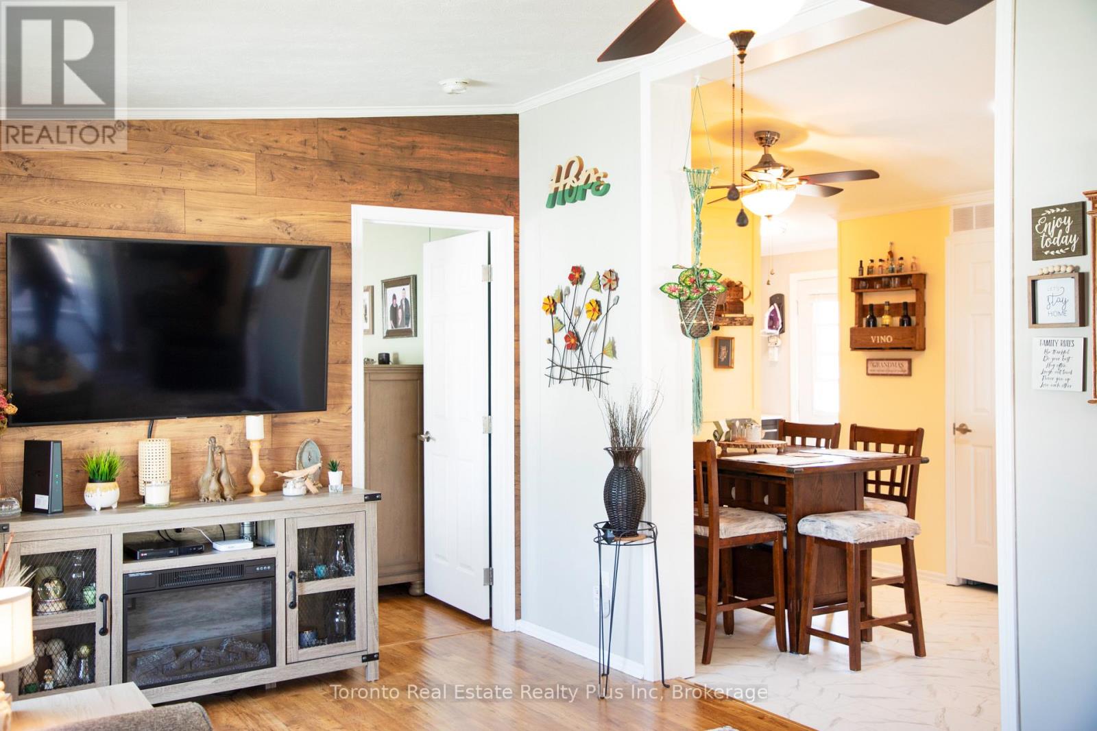 206 - 3033 Townline Road, Fort Erie, Ontario  L0S 1S0 - Photo 8 - X12883694