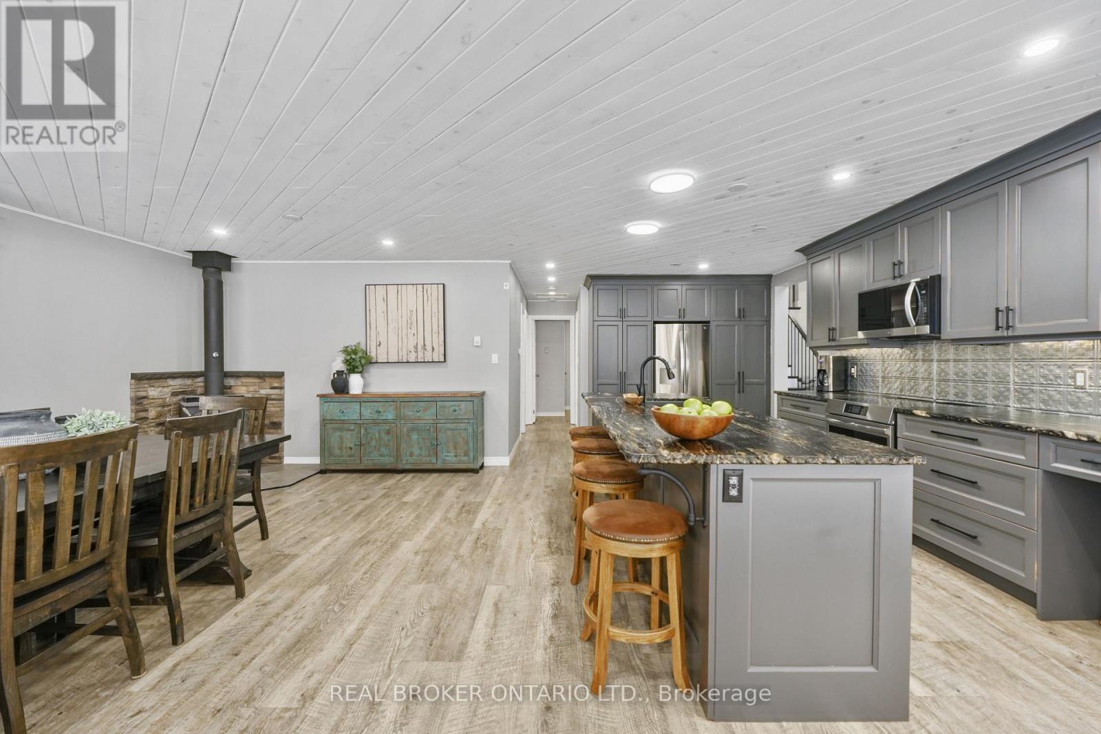 1109 Wilderness Island Trail W, Highlands East, Ontario  K0L 1C0 - Photo 12 - X12883696