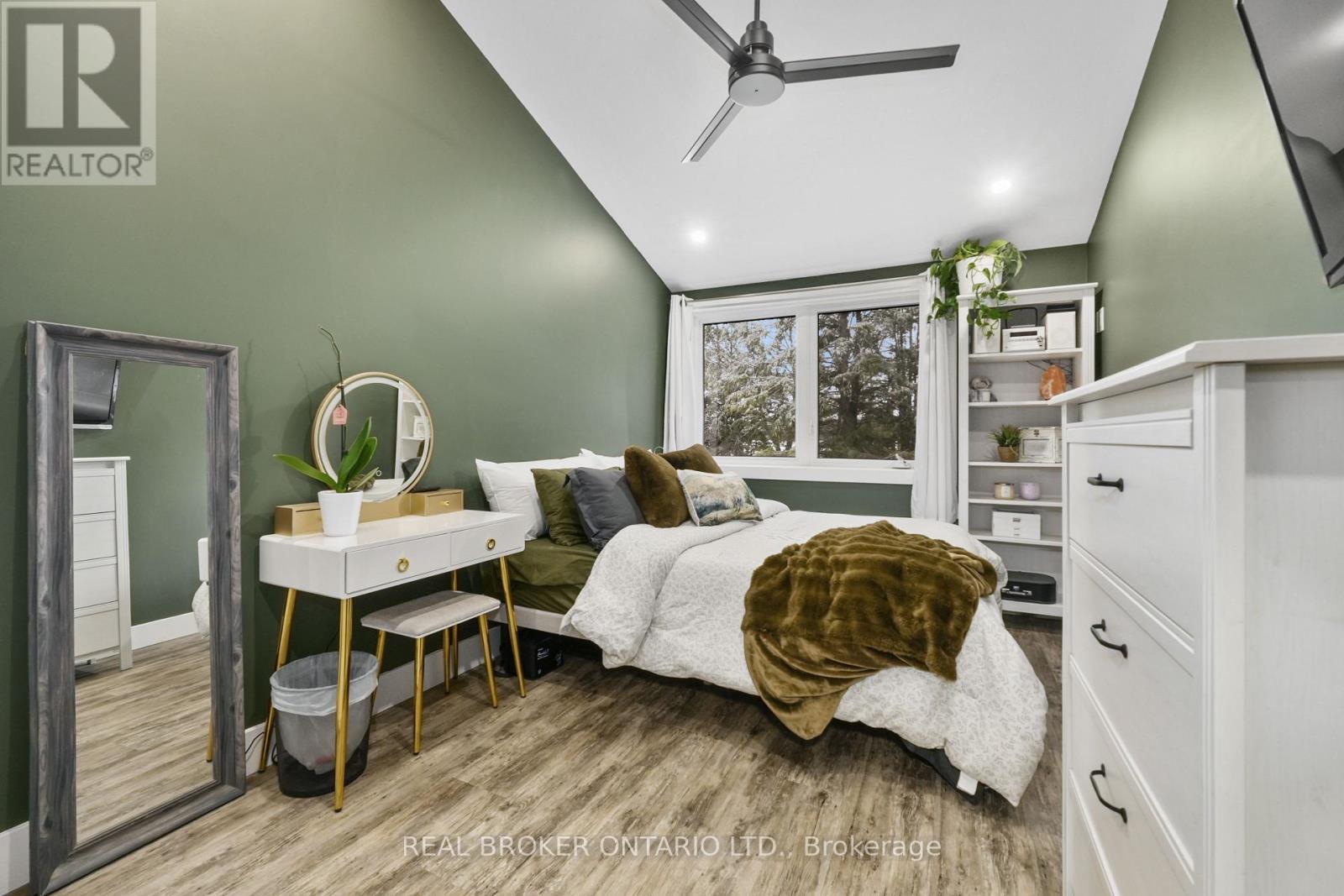 1109 Wilderness Island Trail W, Highlands East, Ontario  K0L 1C0 - Photo 21 - X12883696