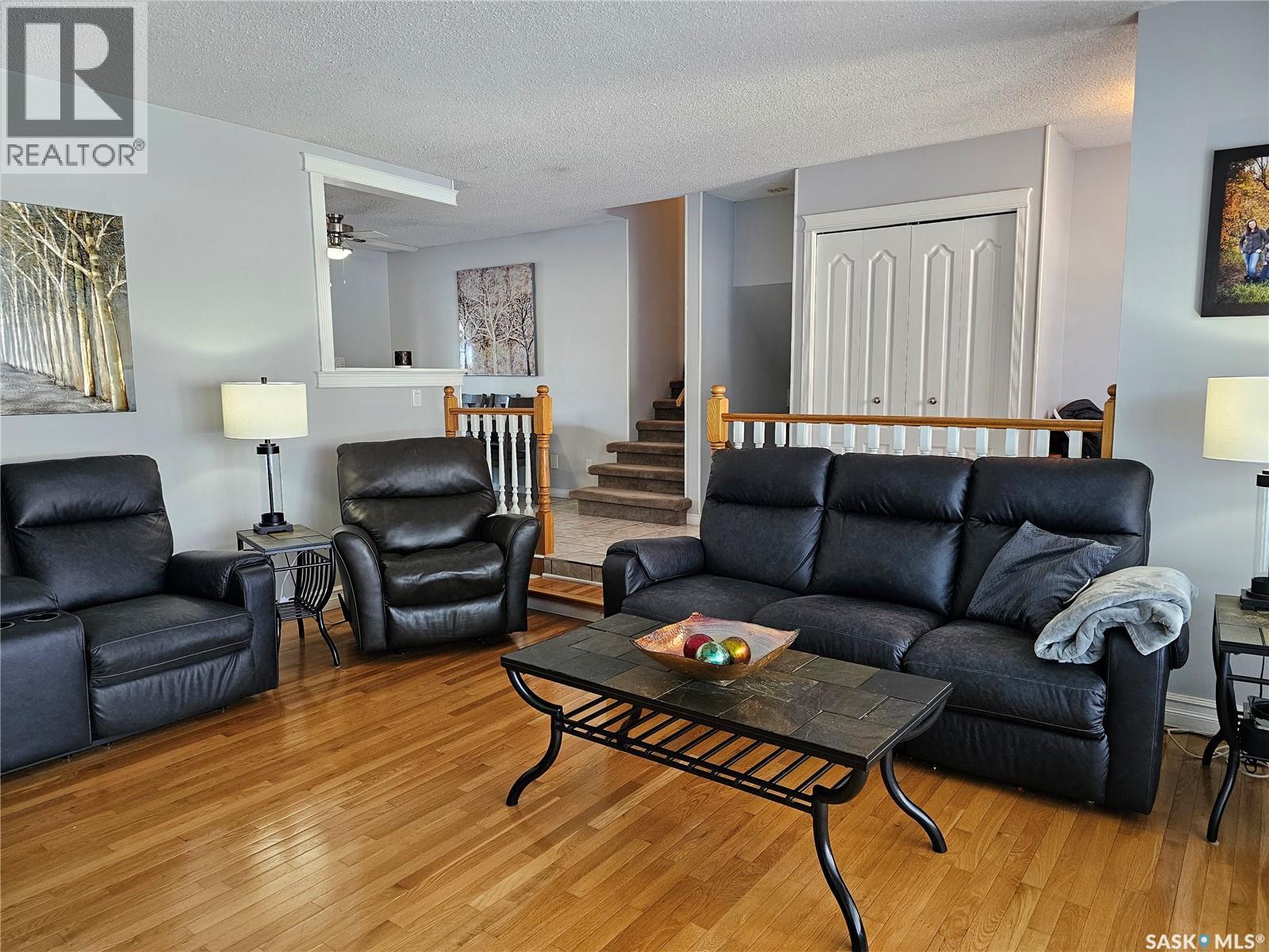 29 Swain Crescent, Humboldt, Saskatchewan  S0K 2A0 - Photo 5 - SK030459