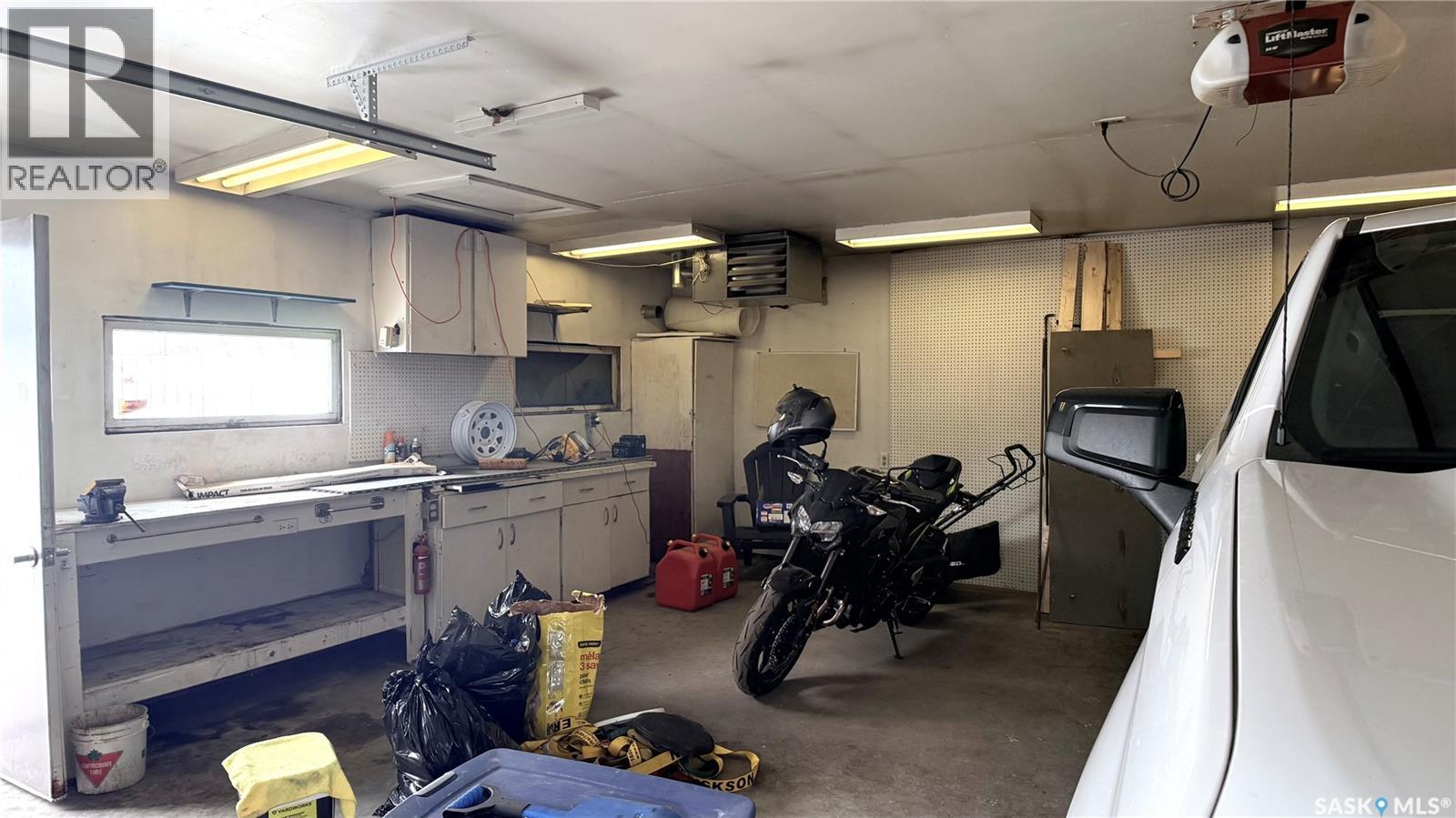 805 George Street, Estevan, Saskatchewan  S4A 1M3 - Photo 30 - SK030331