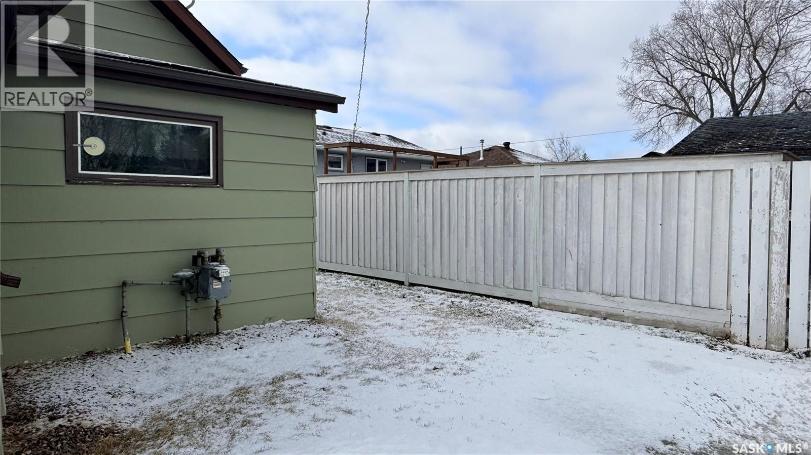 805 George Street, Estevan, Saskatchewan  S4A 1M3 - Photo 34 - SK030331
