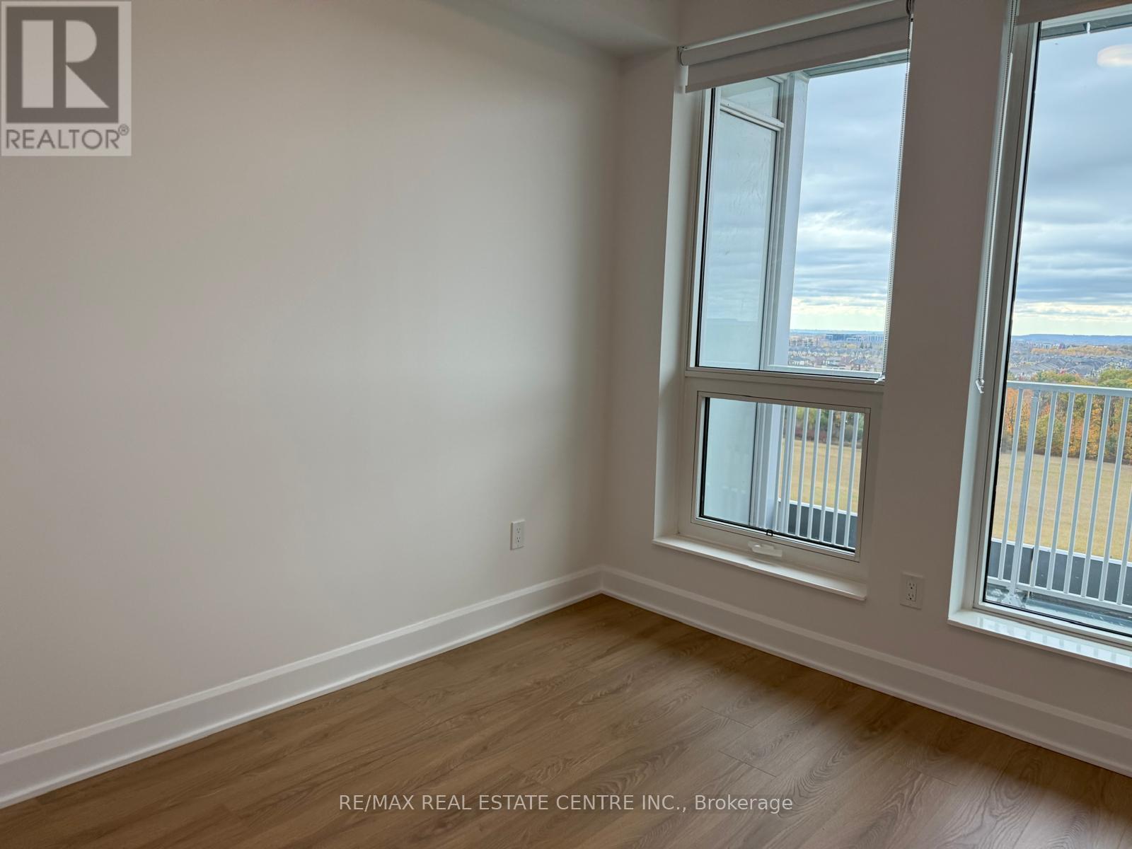 1106 - 3240 William Coltson Avenue, Oakville, Ontario  L6H 8C8 - Photo 16 - W12654406