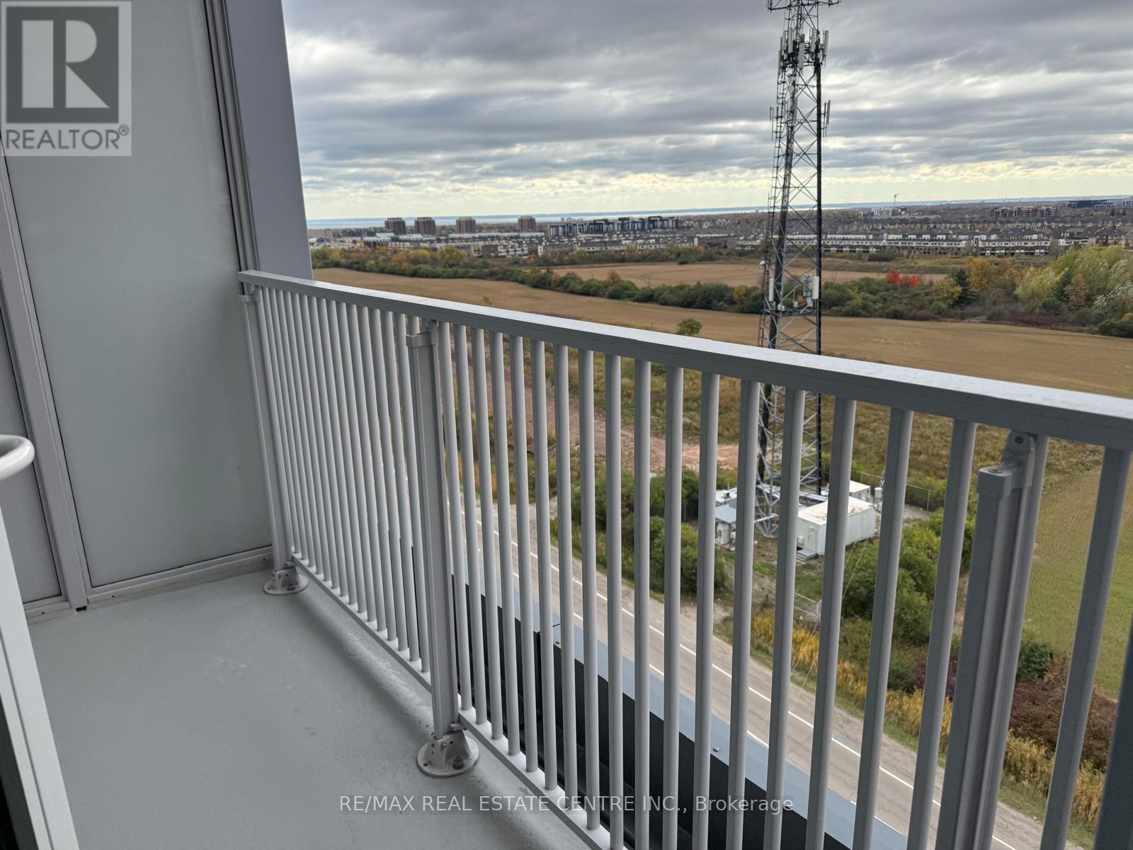 1106 - 3240 William Coltson Avenue, Oakville, Ontario  L6H 8C8 - Photo 38 - W12654406