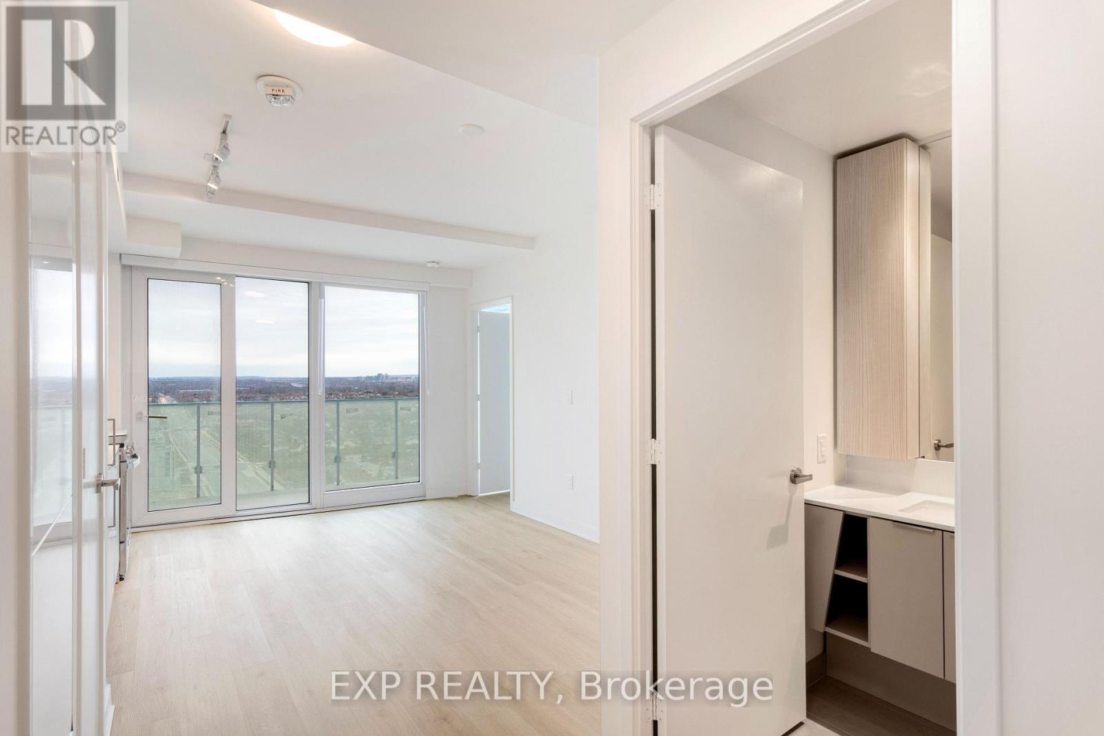 3900 Confederation Parkway, Mississauga, Ontario  L5M 0M3 - Photo 10 - W12882954