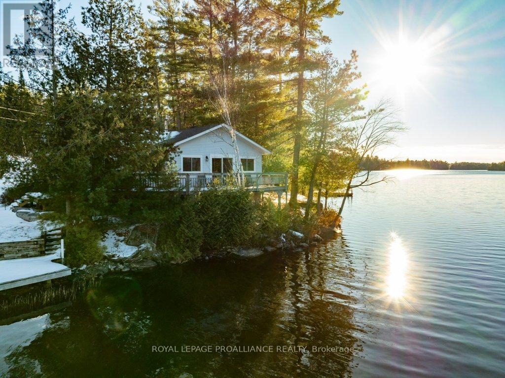 2087 B Grindstone Lake Road, Frontenac, Ontario  K0H 2M0 - Photo 2 - X12883728