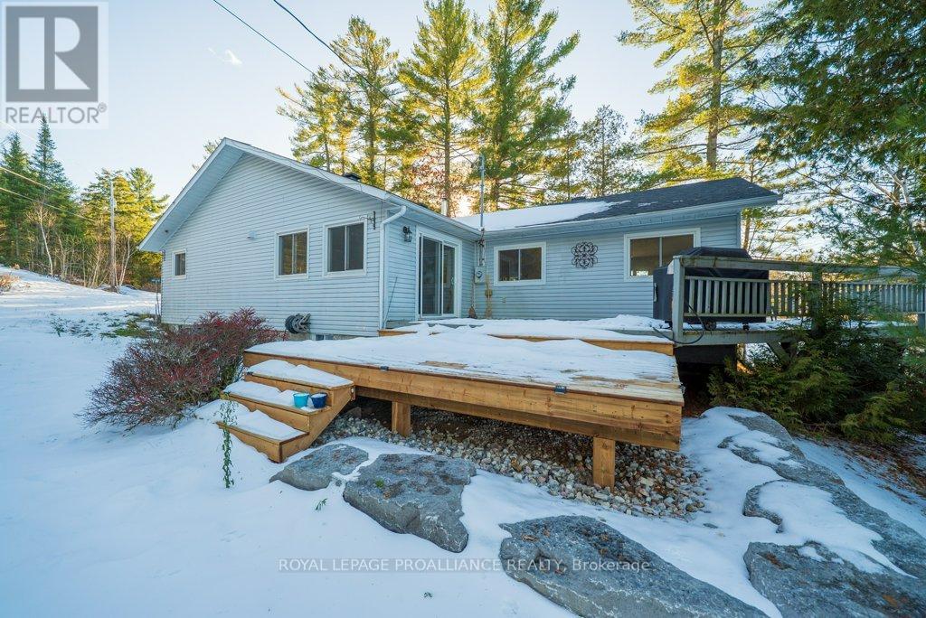 2087 B Grindstone Lake Road, Frontenac, Ontario  K0H 2M0 - Photo 5 - X12883728