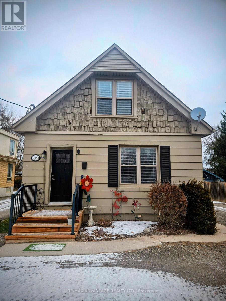 2353 MAIN STREET, london south (south v), Ontario