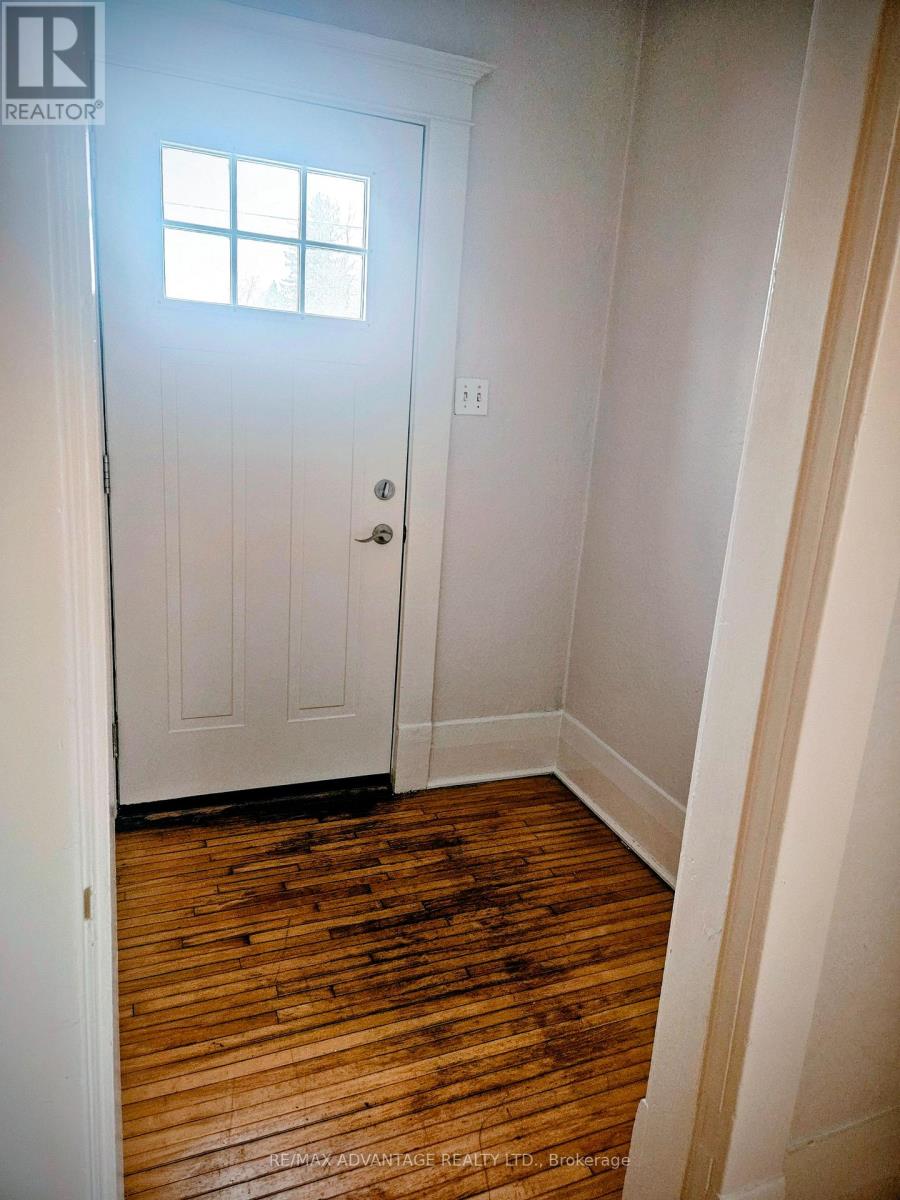 2353 Main Street, London South (South V), Ontario  N6P 1A7 - Photo 2 - X12883756