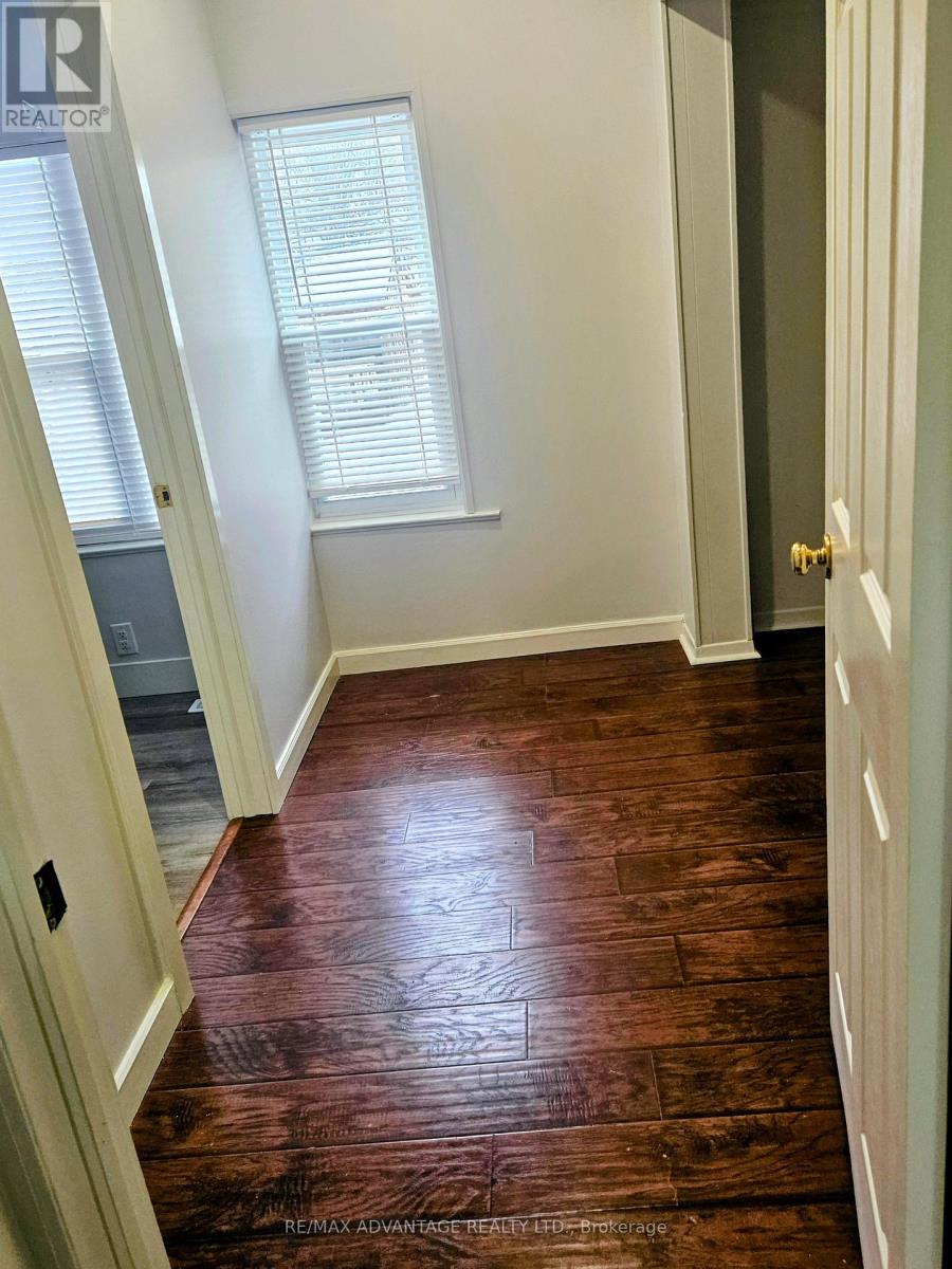 2353 Main Street, London South (South V), Ontario  N6P 1A7 - Photo 8 - X12883756