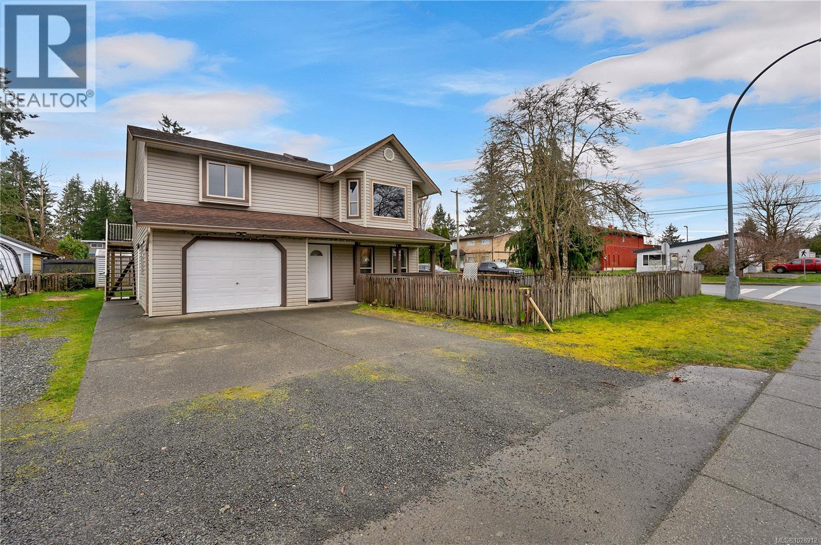 487 5th Ave, Campbell River, British Columbia
