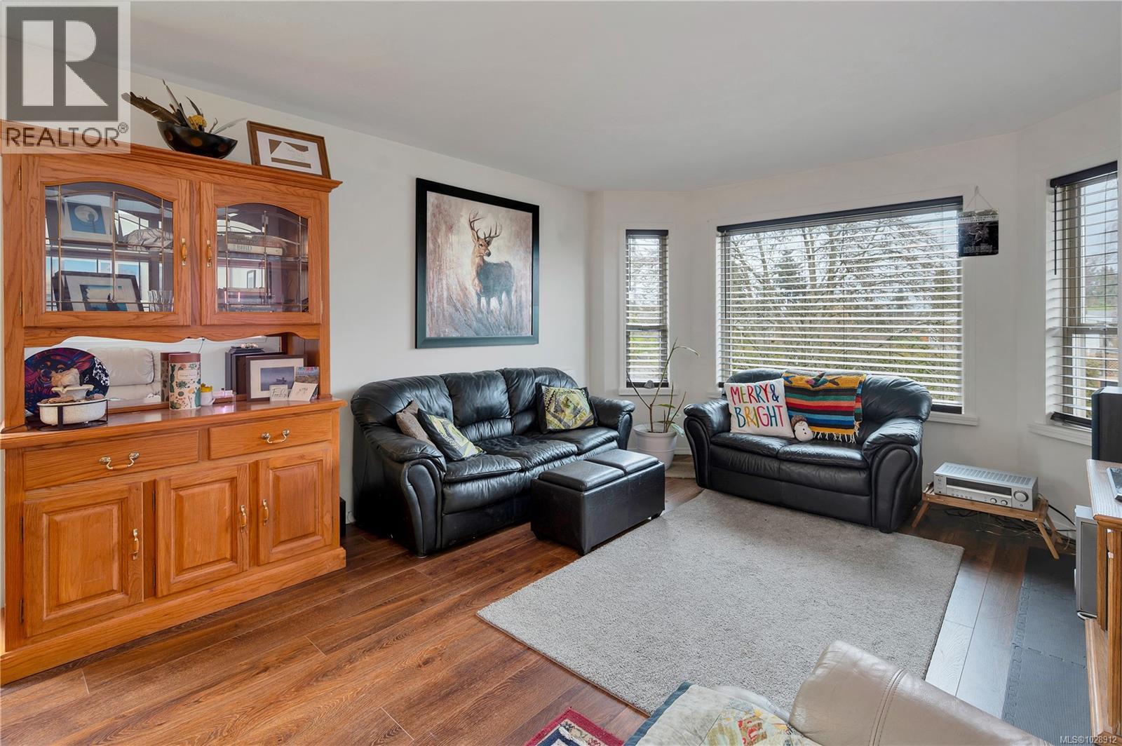 487 5th Ave, Campbell River, British Columbia V9W 3X5 - Photo 11 - 1028912