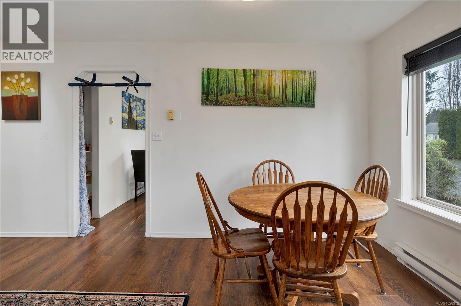 487 5th Ave, Campbell River, British Columbia V9W 3X5 - Photo 8 - 1028912