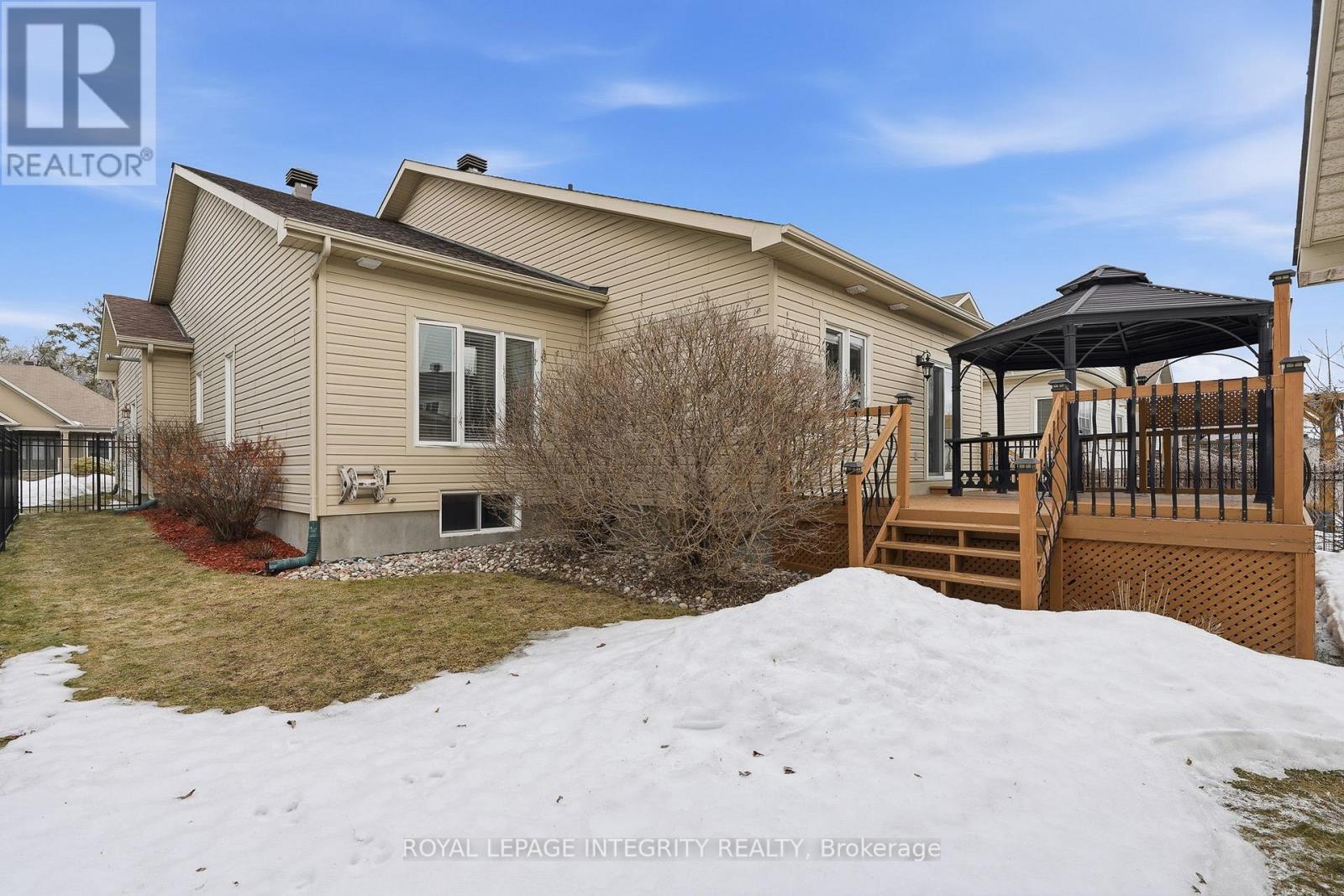 460 Jasper Crescent, Clarence-Rockland, Ontario  K4K 0C7 - Photo 27 - X12883762