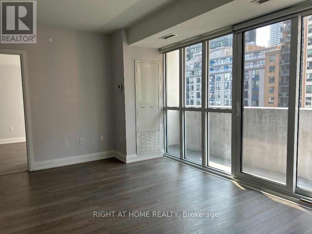 605 - 77 Mutual Street, Toronto, Ontario  M5B 0B9 - Photo 5 - C12883784