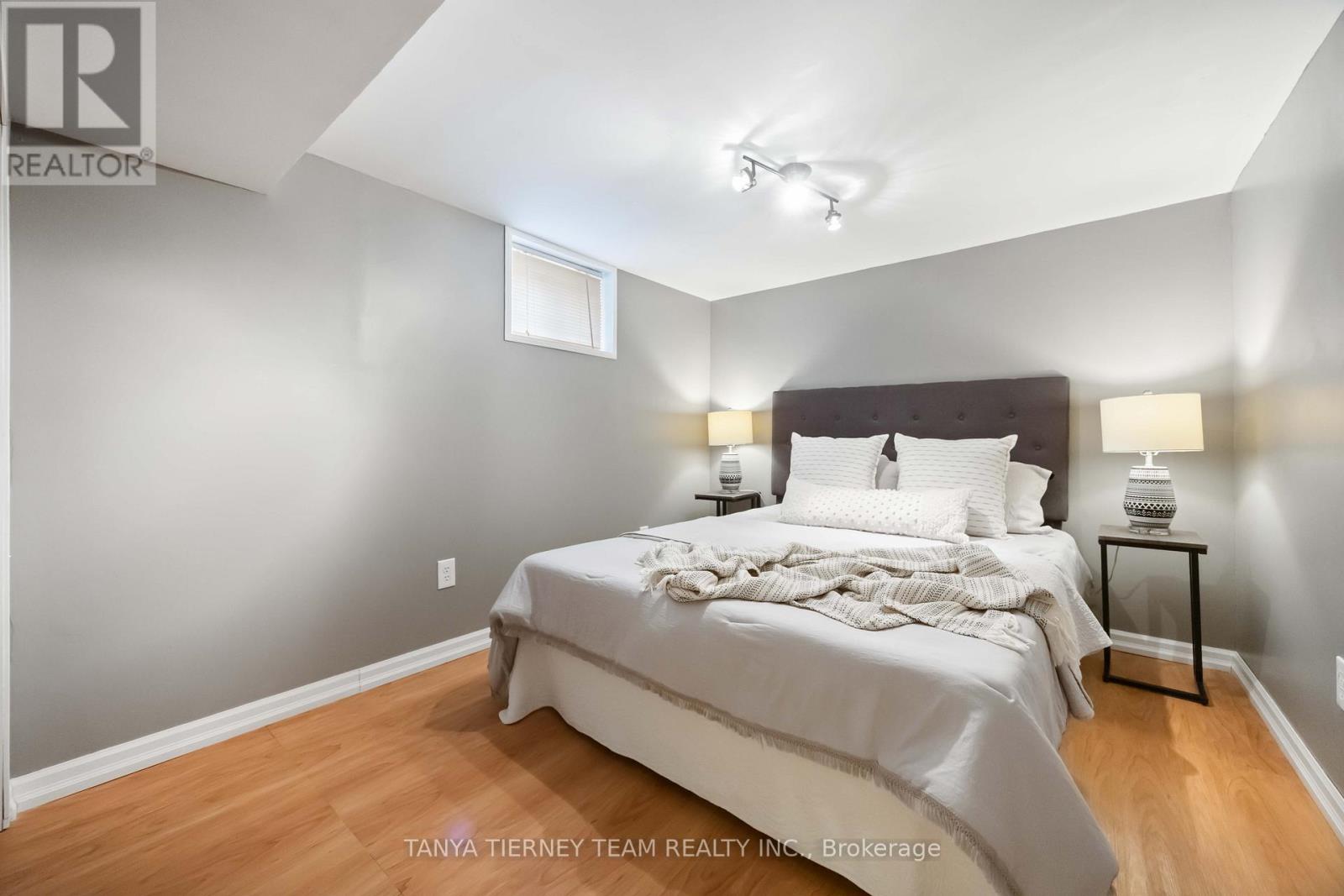 14 Ferguson Avenue, Whitby, Ontario  L0B 1C0 - Photo 30 - E12883736