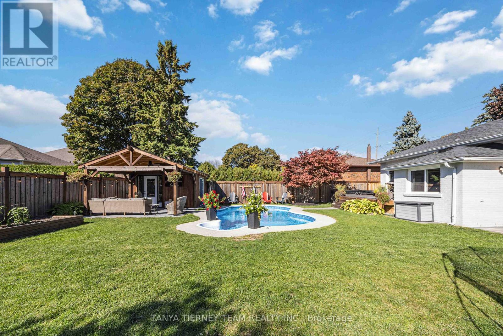 14 Ferguson Avenue, Whitby, Ontario  L0B 1C0 - Photo 43 - E12883736