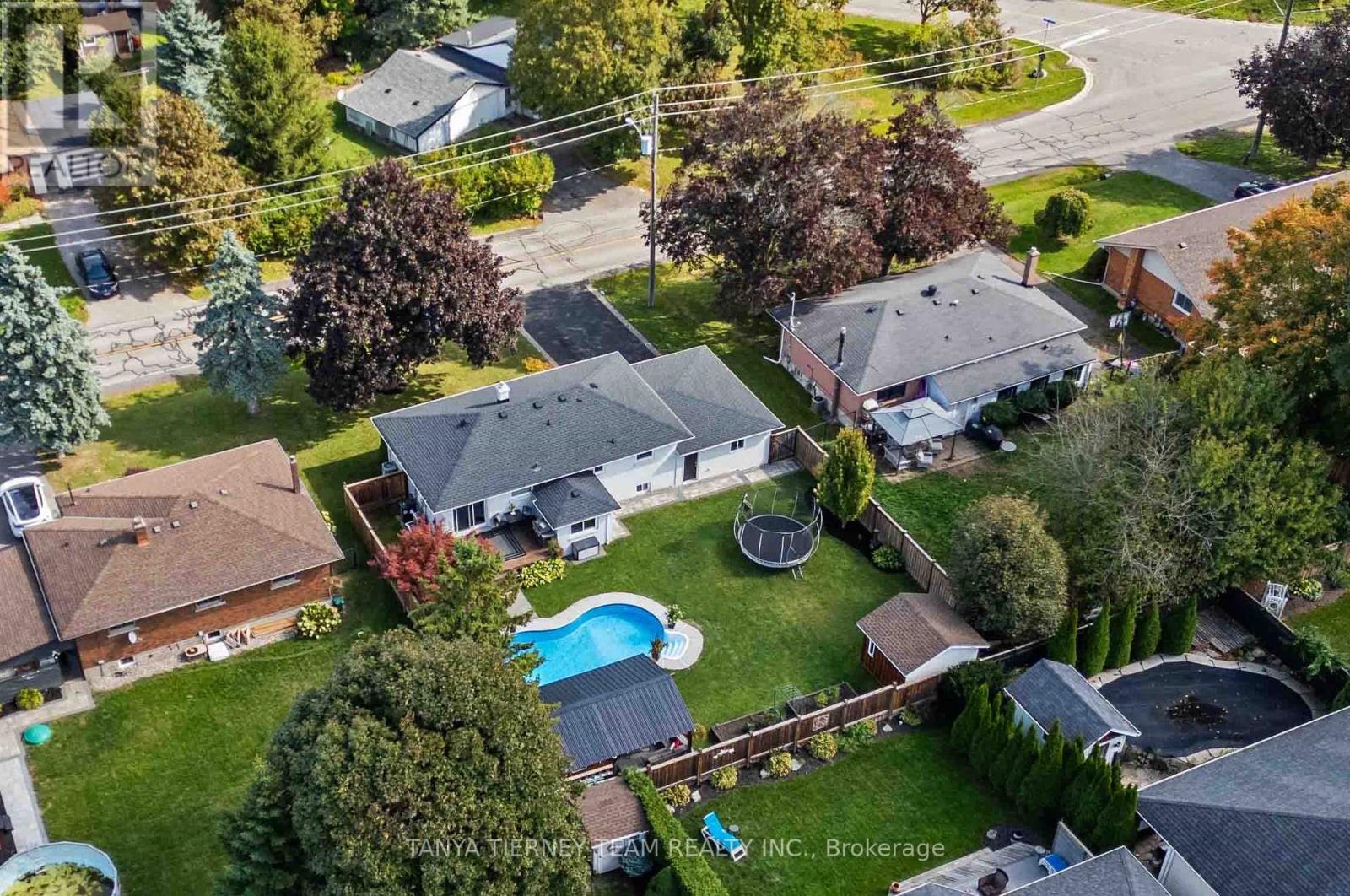 14 Ferguson Avenue, Whitby, Ontario  L0B 1C0 - Photo 48 - E12883736