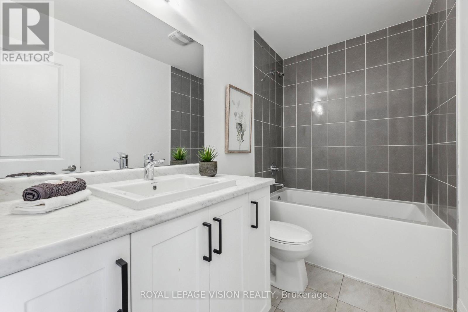 38 Elkington Crescent, Whitby, Ontario L1P 0L7 - Photo 18 - E12883752