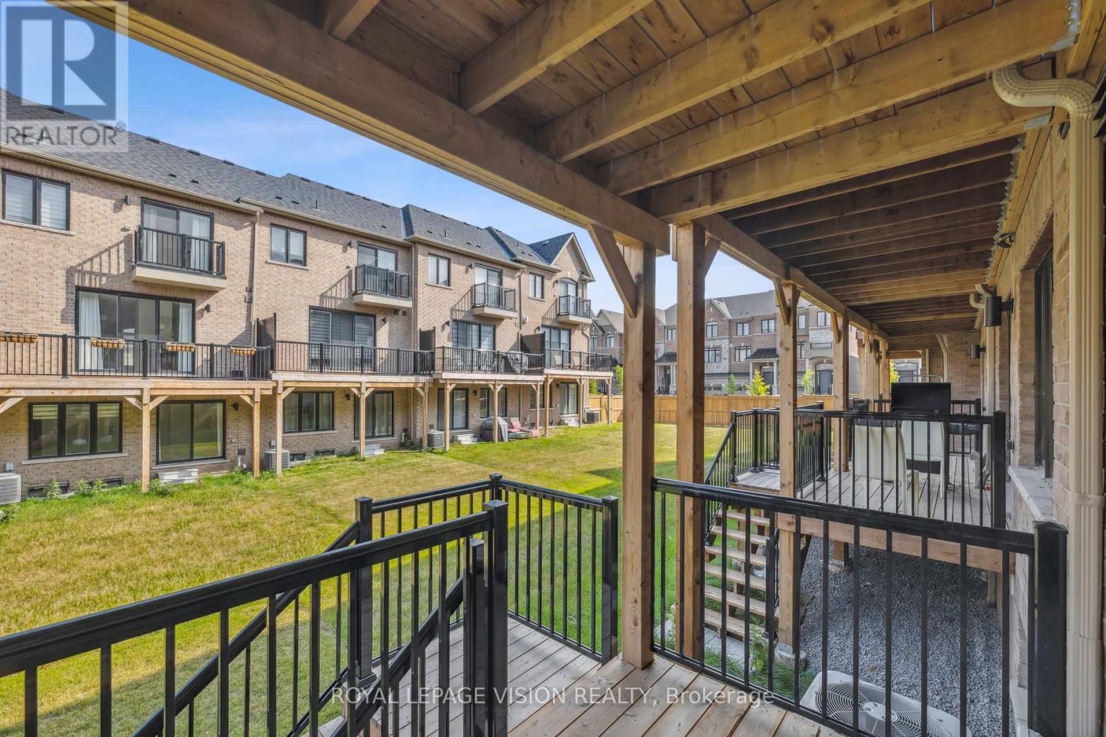 38 Elkington Crescent, Whitby, Ontario L1P 0L7 - Photo 28 - E12883752