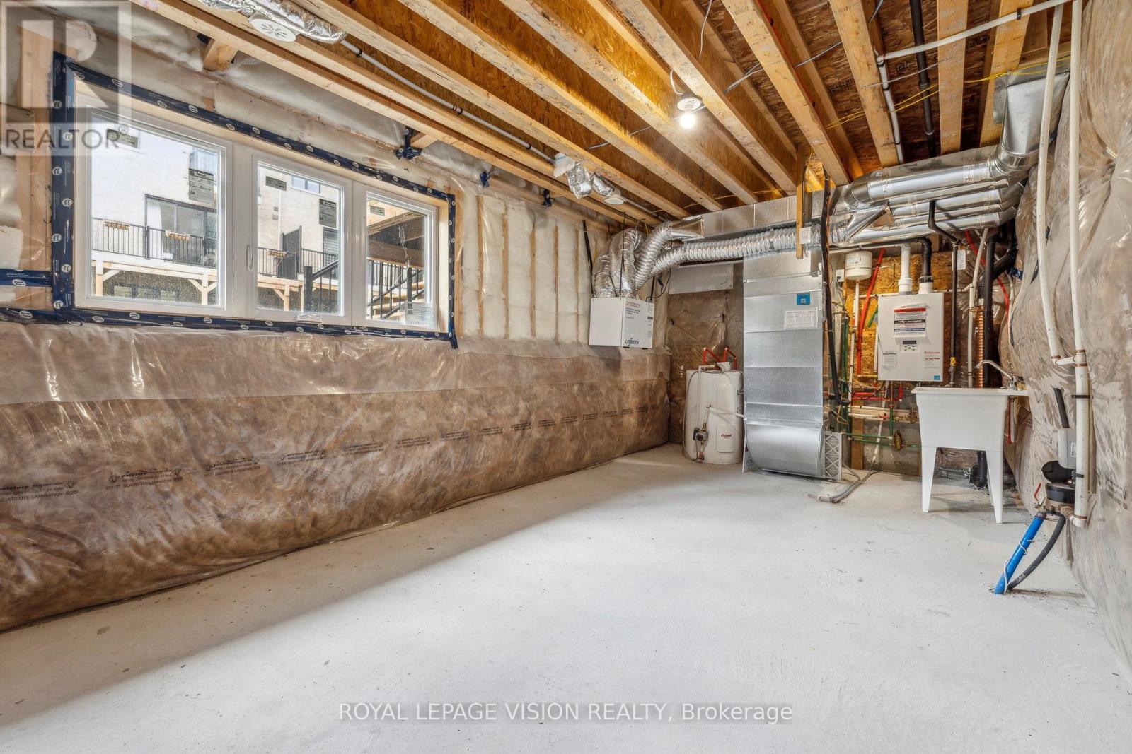 38 Elkington Crescent, Whitby, Ontario L1P 0L7 - Photo 34 - E12883752