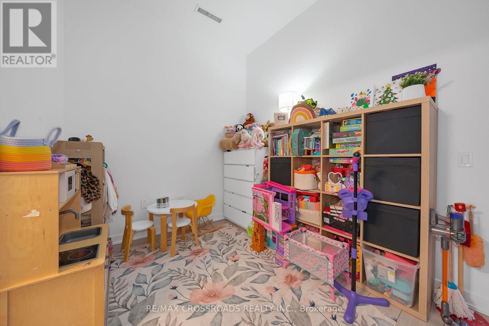 202 - 1606 Charles Street, Whitby, Ontario  L1N 0P1 - Photo 14 - E12883772