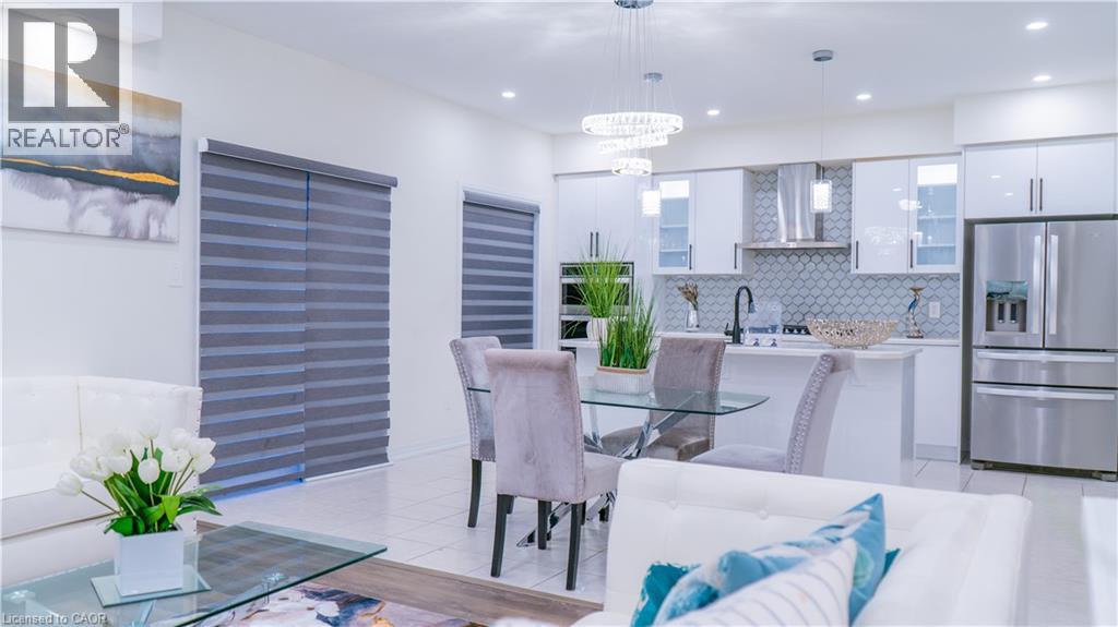 18 Brewis Street, Paris, Ontario  N3L 0L2 - Photo 3 - 40794743