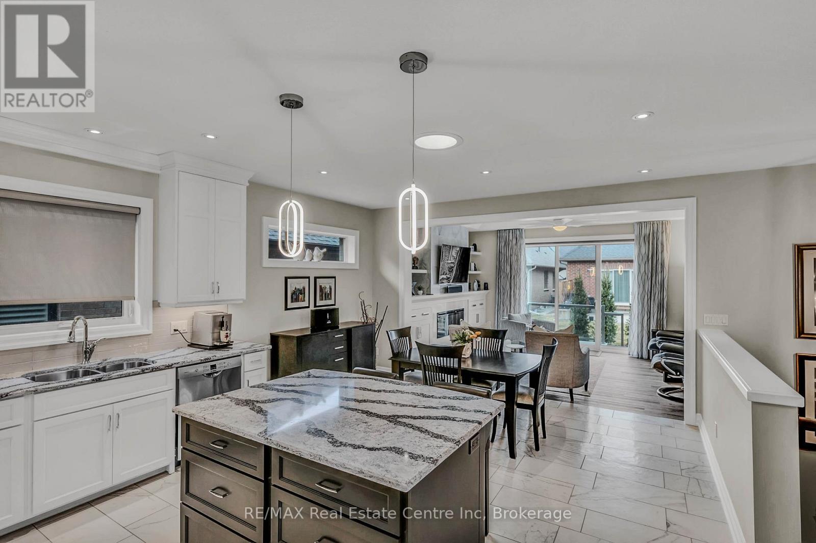 24 Kintyre Trail, Welland, Ontario  L3B 0B6 - Photo 5 - X12883788