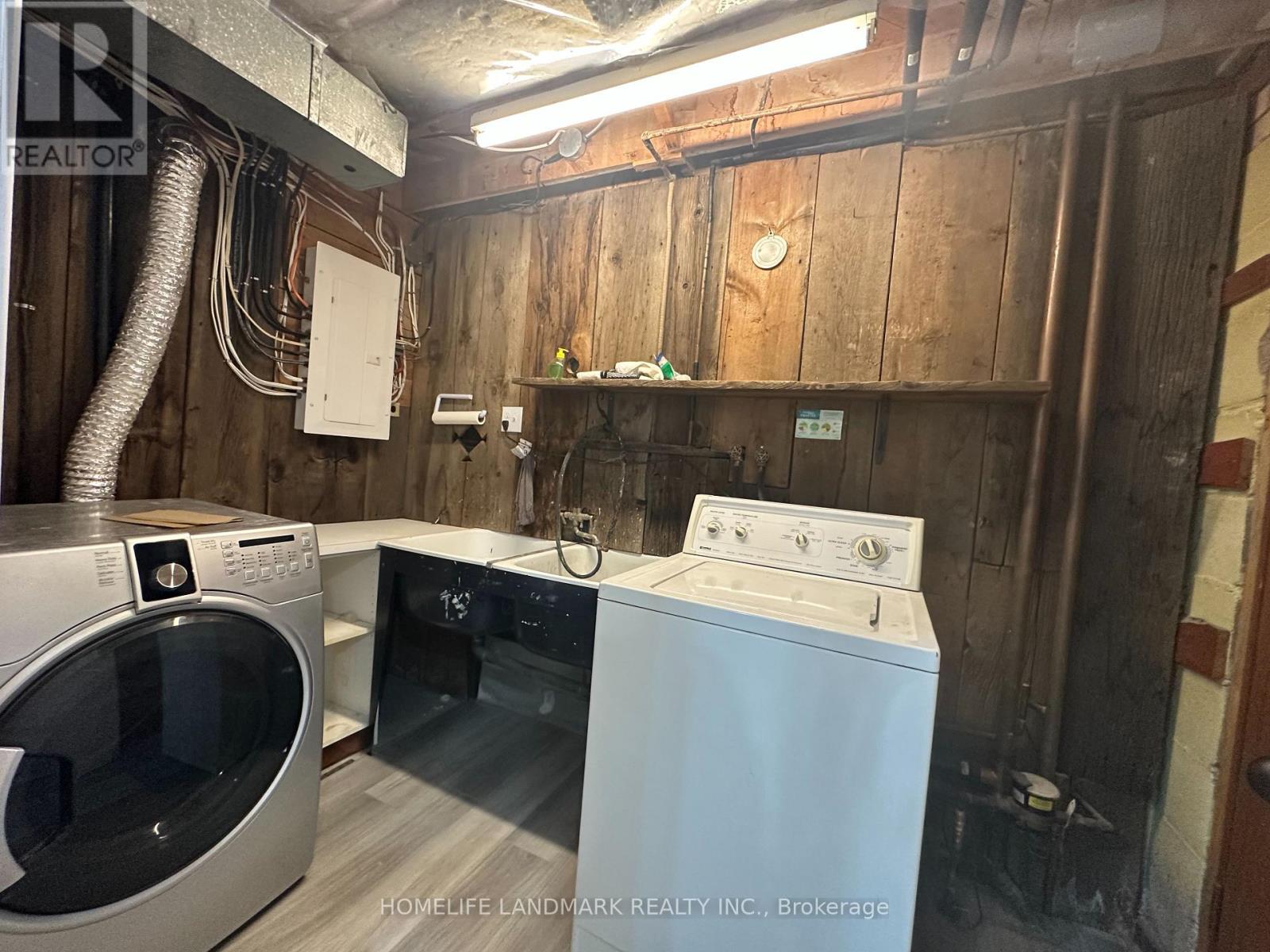 28 Landfair Crescent, Toronto, Ontario  M1J 3A7 - Photo 9 - E12863798