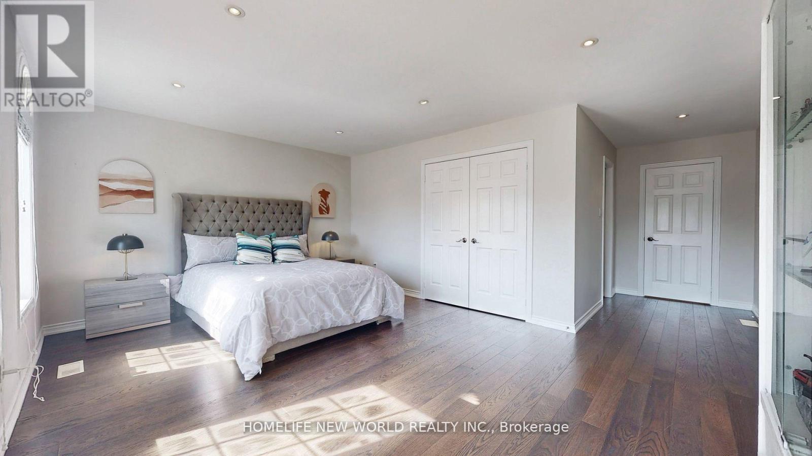 115 Golden Tulip Crescent, Markham, Ontario  L6C 1W4 - Photo 25 - N12883738