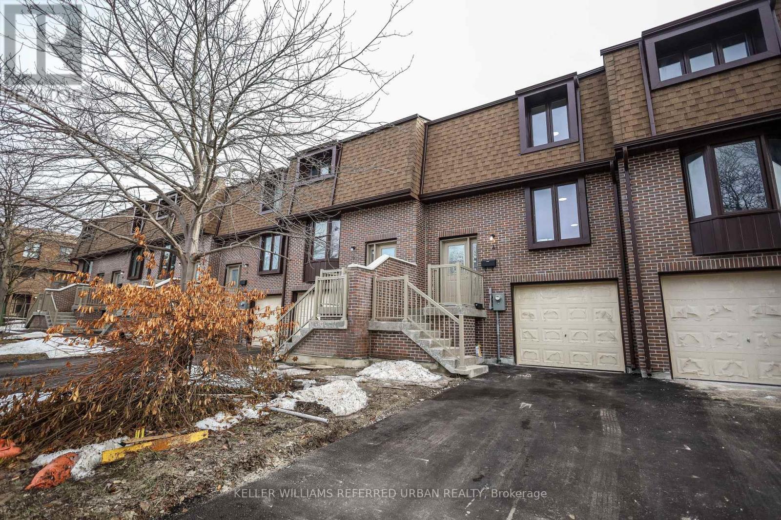 4 - 11 PLAISANCE ROAD, Richmond Hill, Ontario