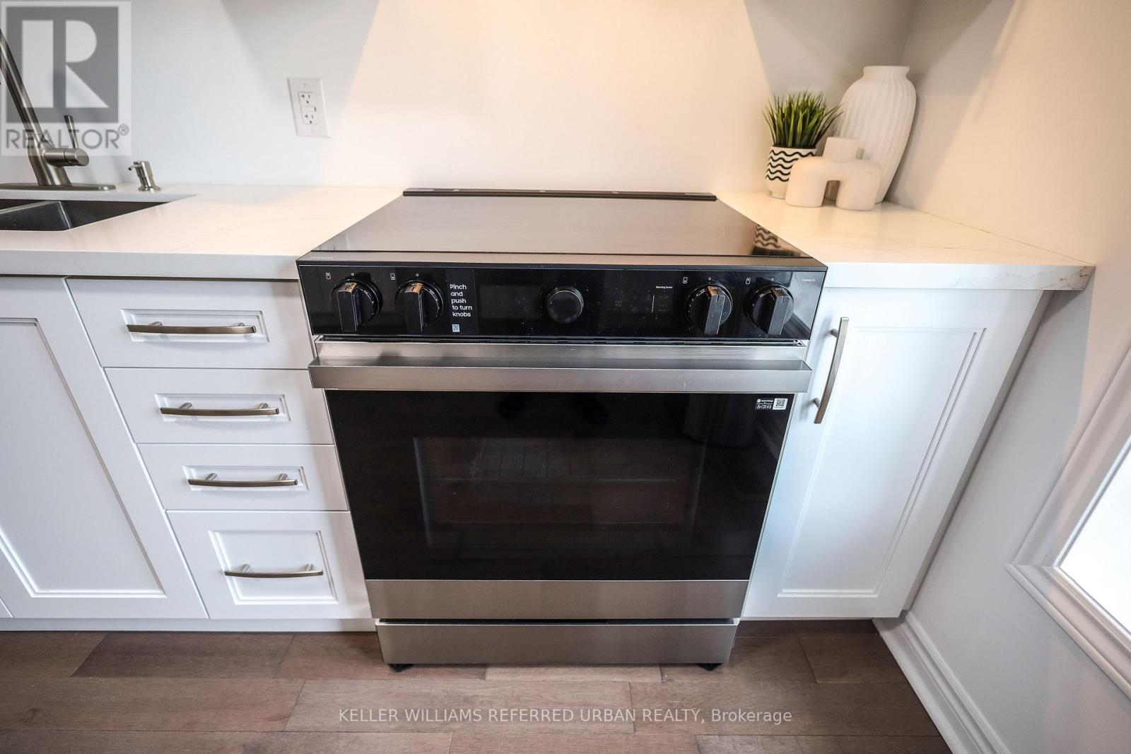 4 - 11 Plaisance Road, Richmond Hill, Ontario  L4C 5H1 - Photo 14 - N12883754