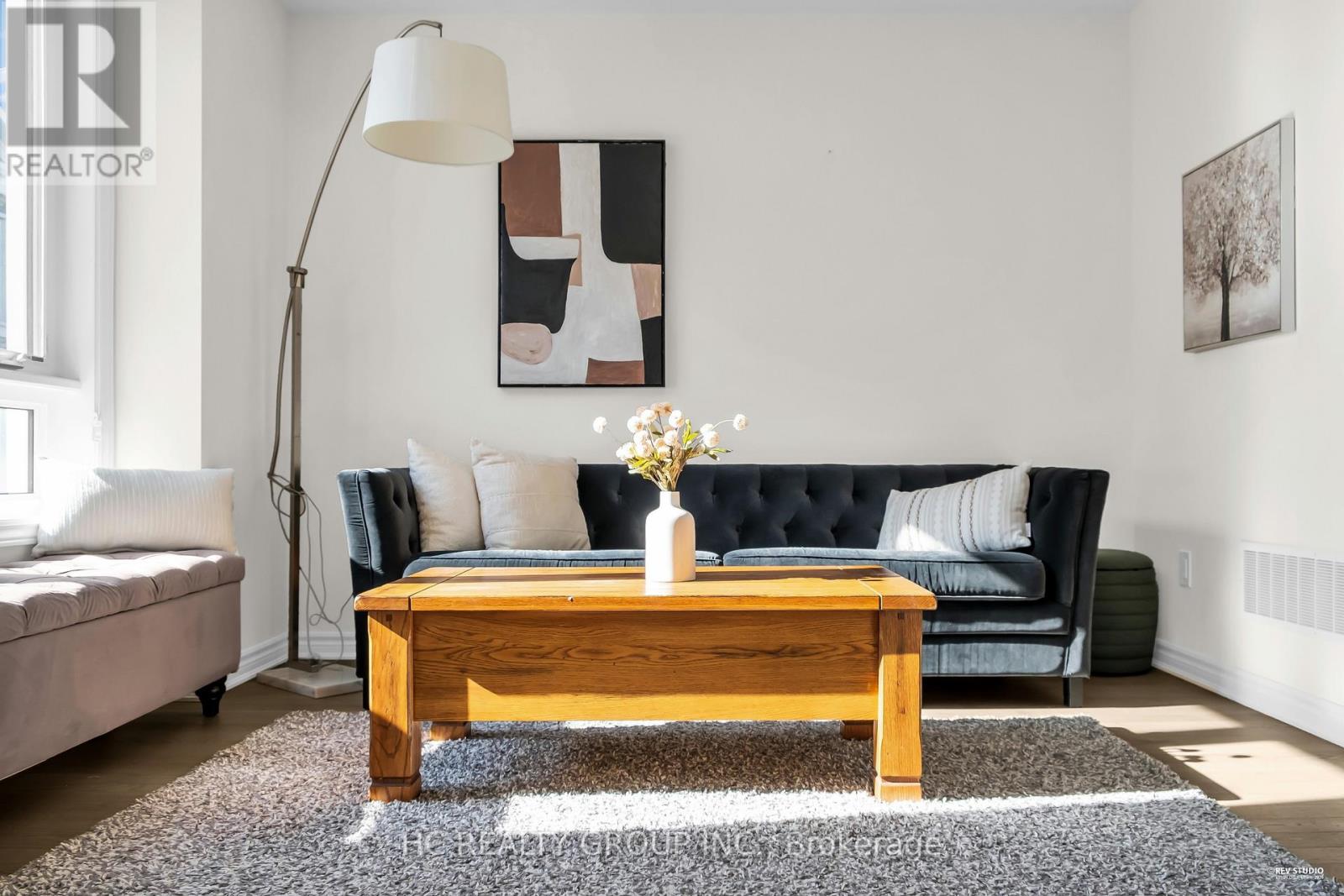 64 Chicago Lane, Markham, Ontario  L6E 0V6 - Photo 15 - N12883766