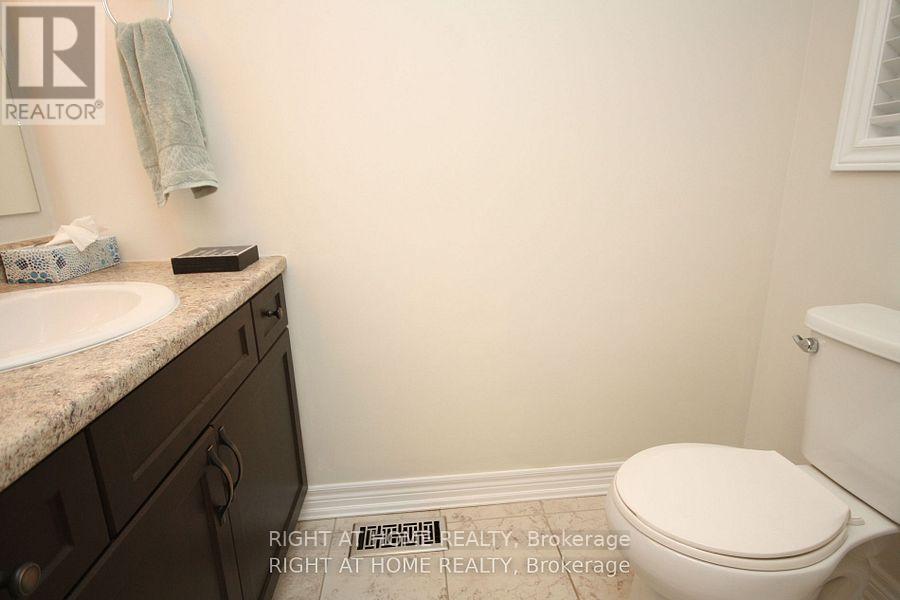 1039 Cook Drive, Midland, Ontario  L4R 0E4 - Photo 14 - S12883760