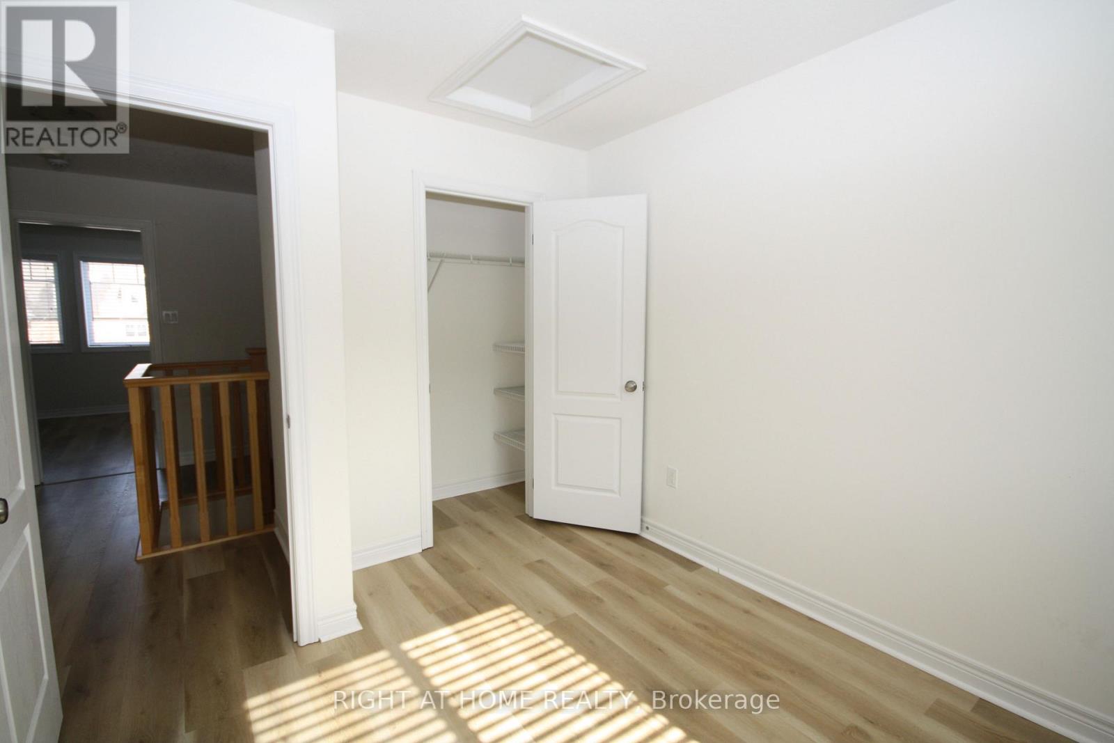 1039 Cook Drive, Midland, Ontario  L4R 0E4 - Photo 16 - S12883760