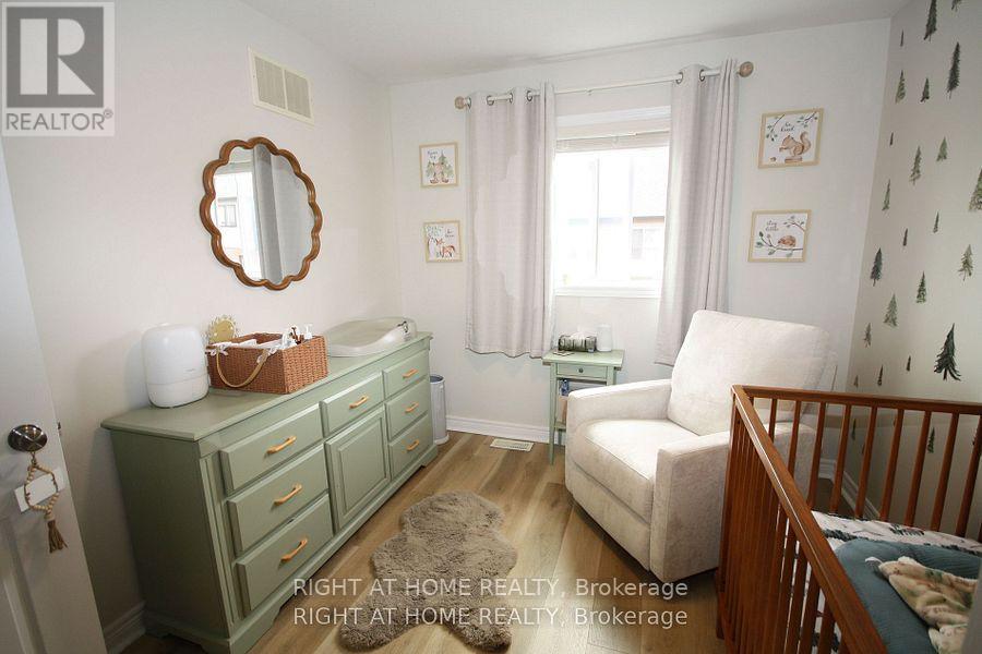 1039 Cook Drive, Midland, Ontario  L4R 0E4 - Photo 20 - S12883760