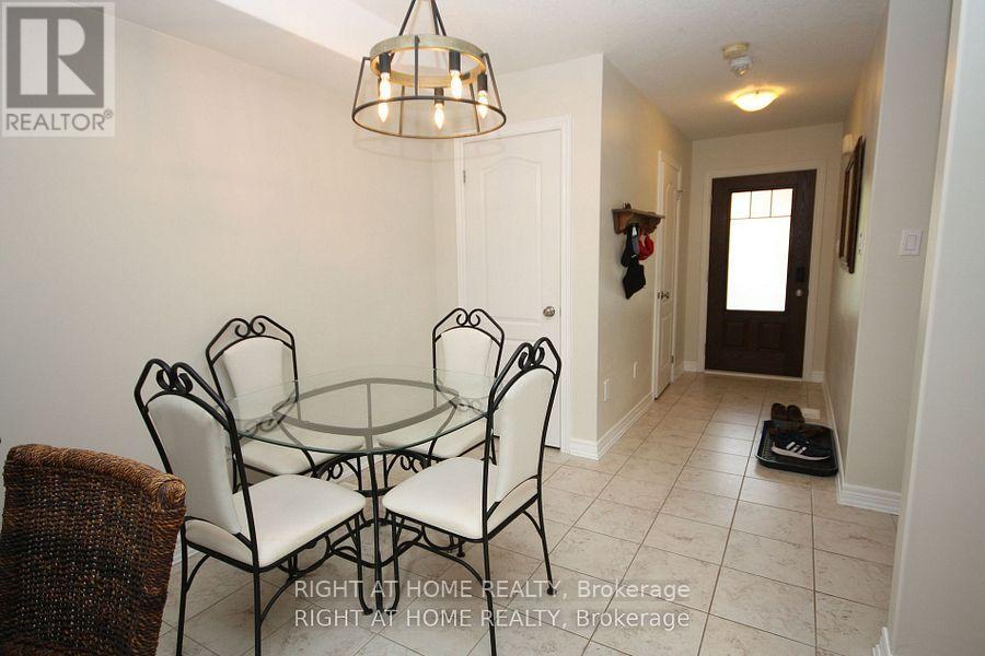 1039 Cook Drive, Midland, Ontario  L4R 0E4 - Photo 6 - S12883760