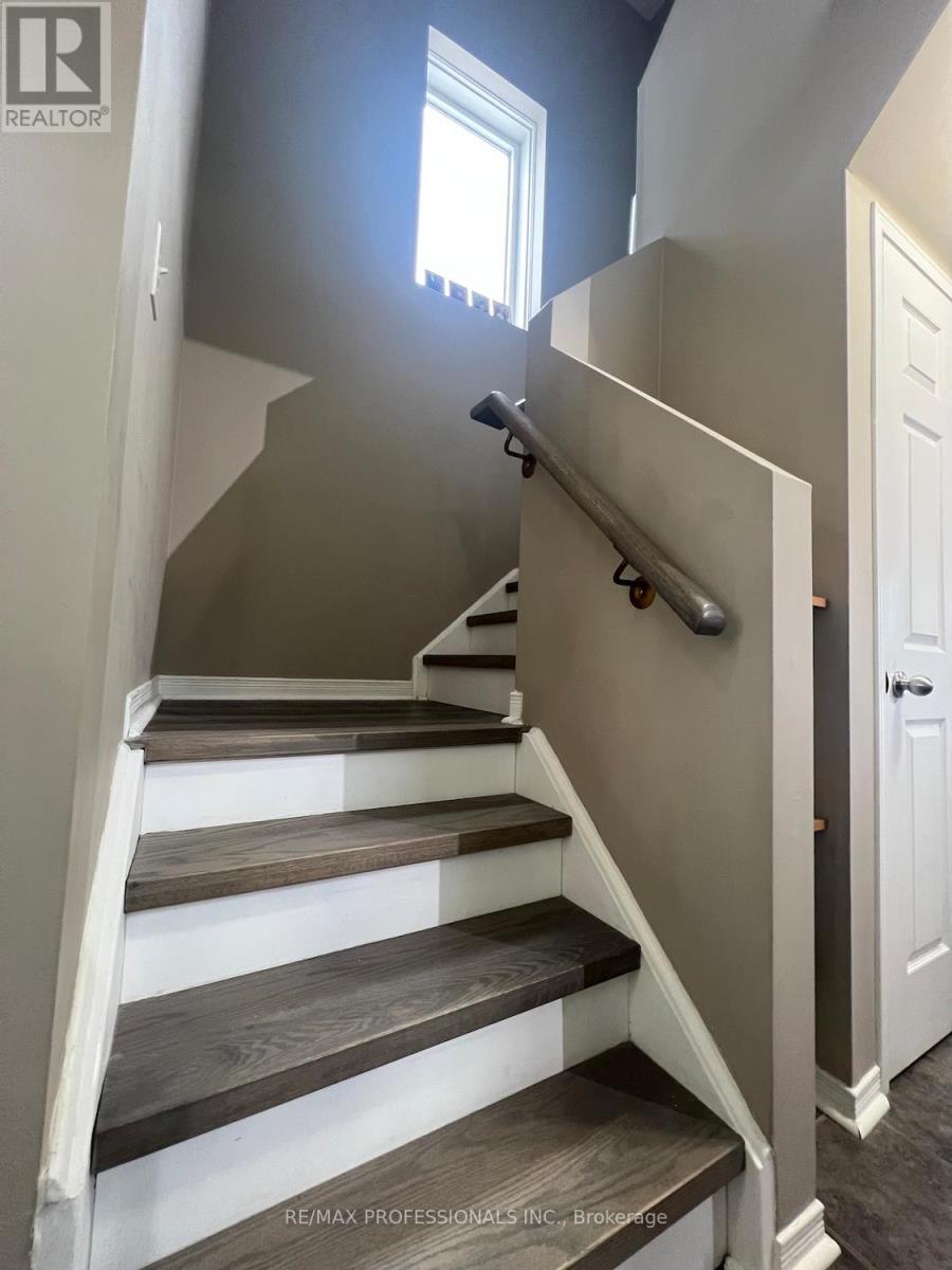 56 Beacon Road, Barrie, Ontario  L4N 9J8 - Photo 23 - S12883786