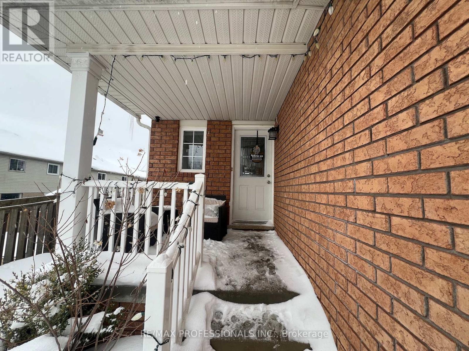 56 Beacon Road, Barrie, Ontario  L4N 9J8 - Photo 4 - S12883786