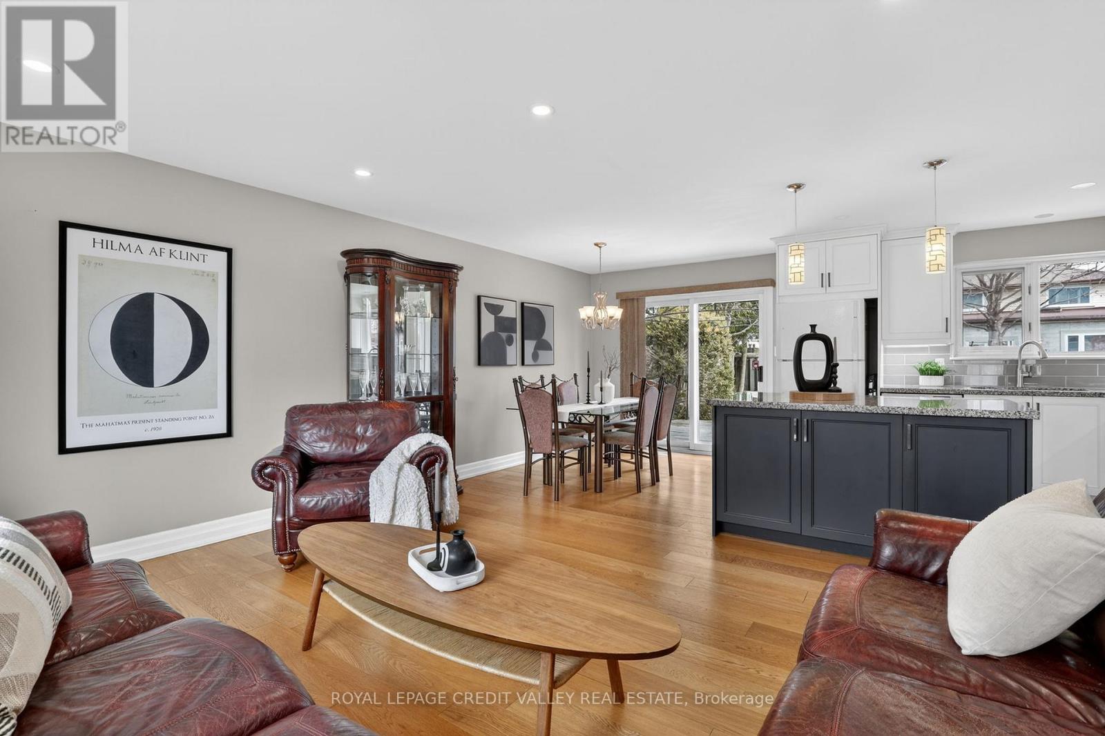 41 Staveley Crescent, Brampton, Ontario  L6W 2S1 - Photo 12 - W12880886